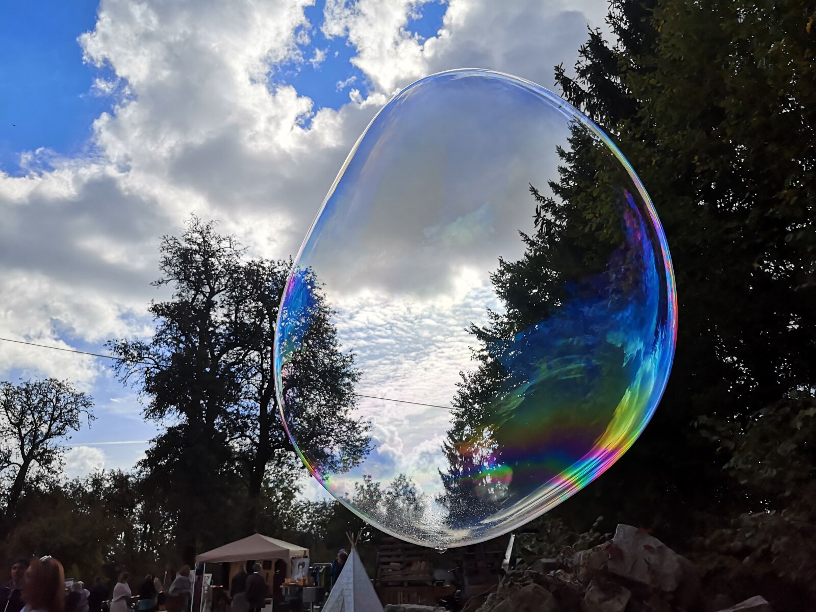 HUAWEI P20 sample photo. Soap bubble, clouds, sky photography