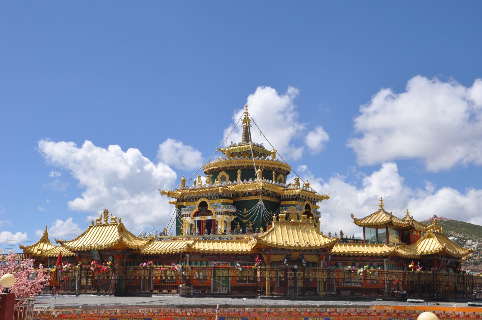 Nikon D90 sample photo. Temple, pagoda, tourism photography