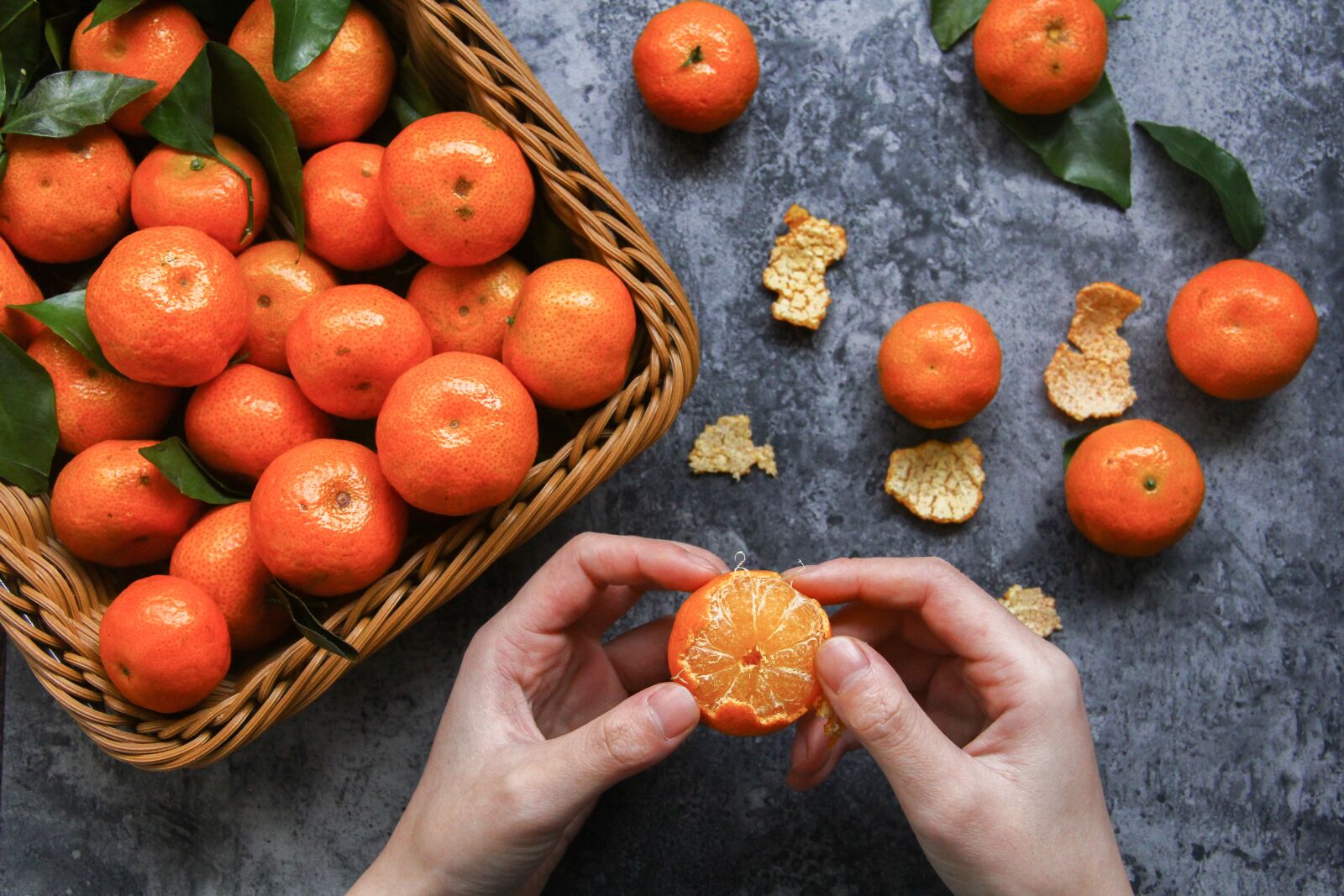 Canon EOS 60D sample photo. Winter fruit, peel an photography