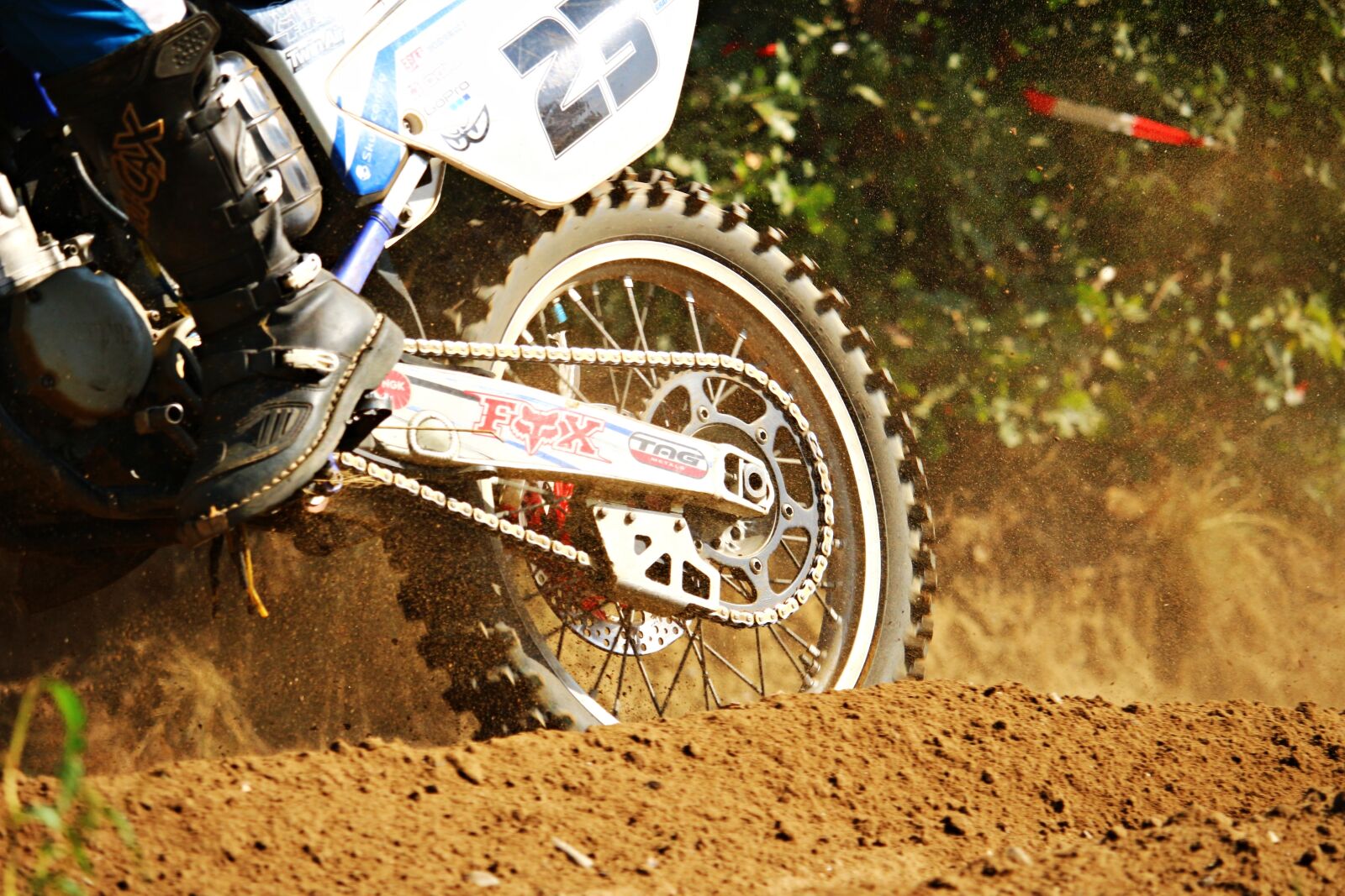 Canon EOS 100D (EOS Rebel SL1 / EOS Kiss X7) sample photo. Motocross, enduro, cross photography