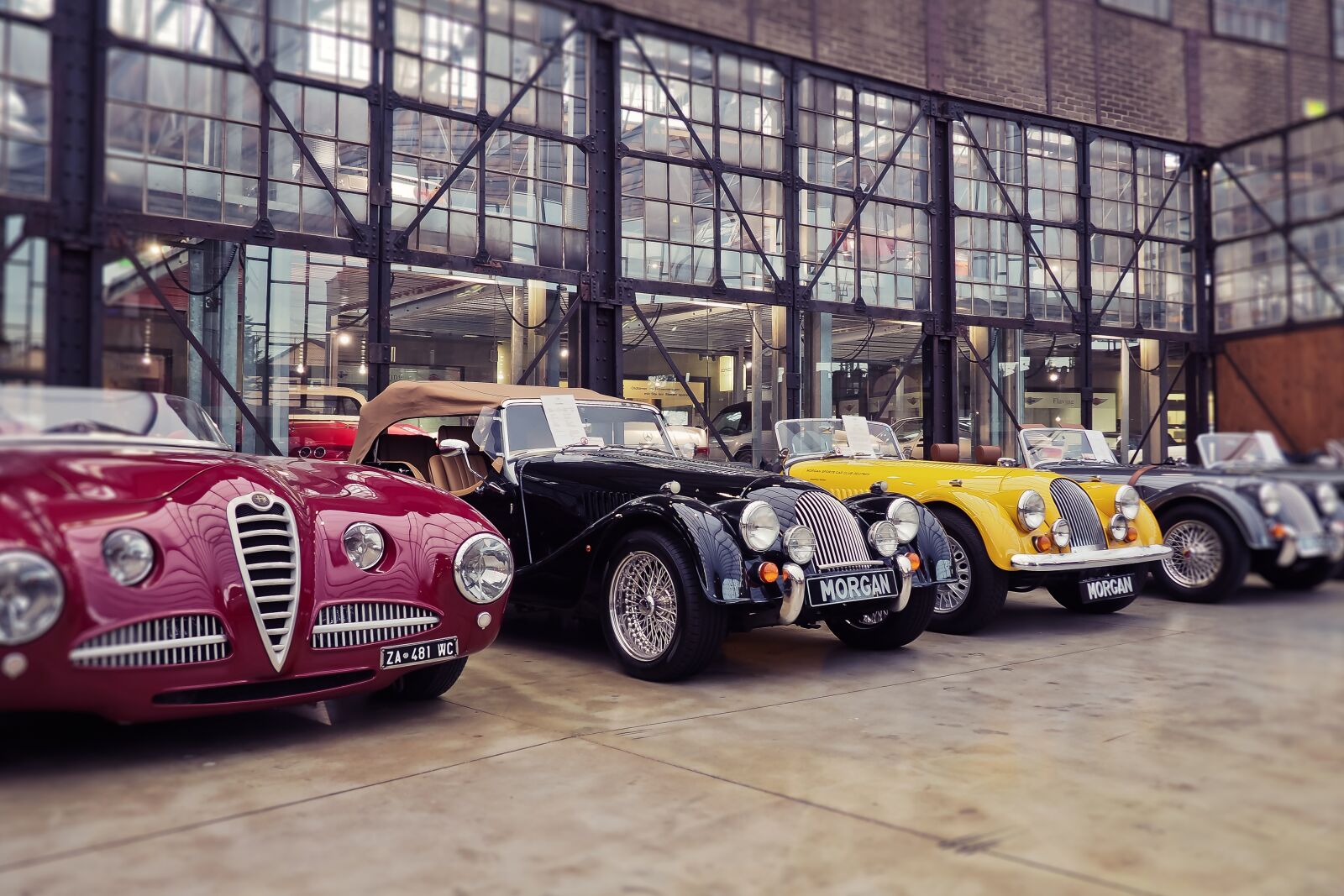 Olympus OM-D E-M10 sample photo. Auto, vehicle, morgan photography
