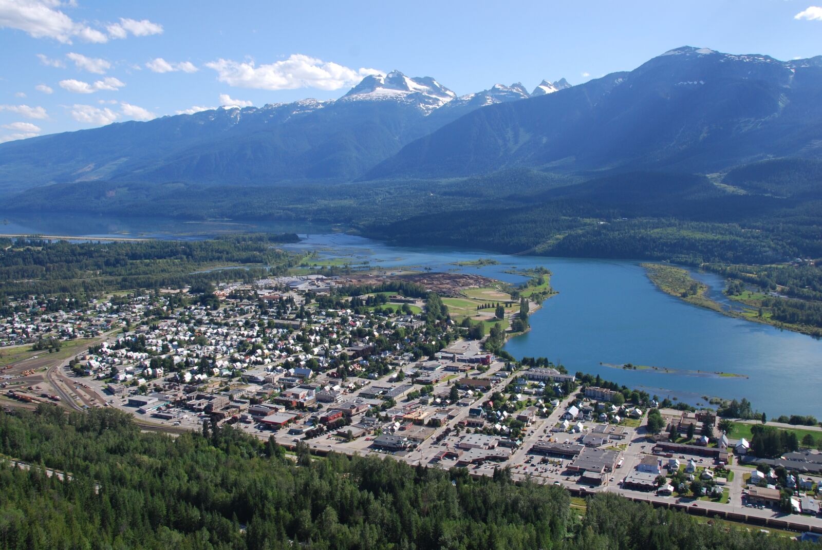 Nikon D40X sample photo. Revelstoke, columbia river, scenic photography
