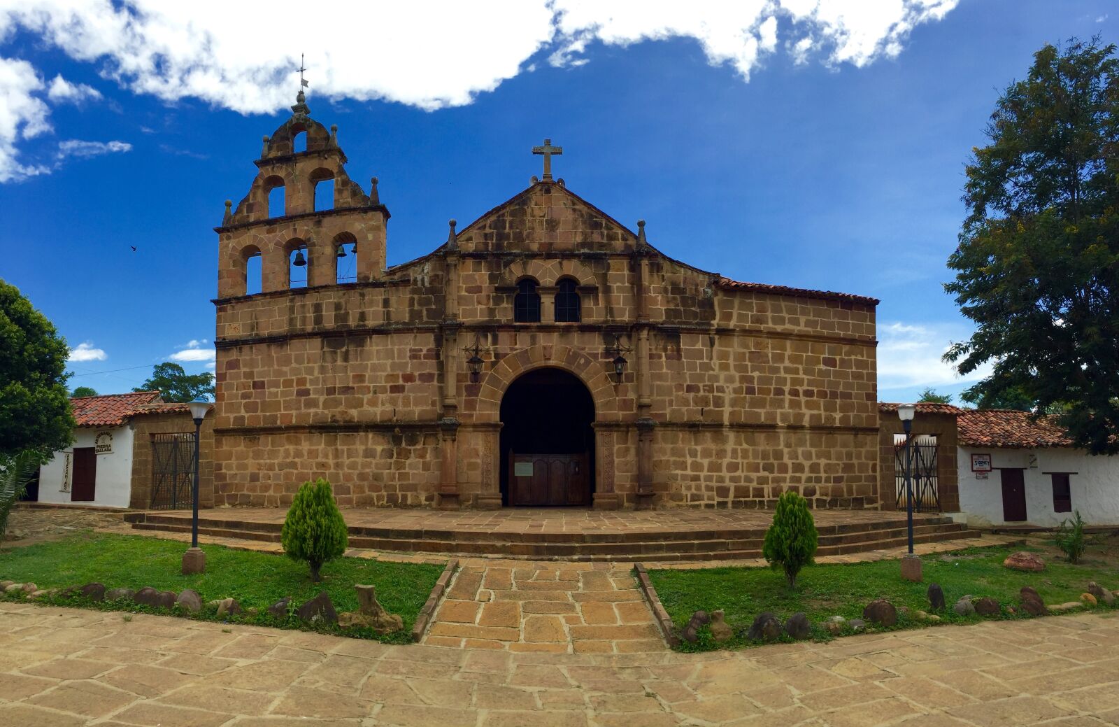 Apple iPhone 6 sample photo. Church, antique, old photography