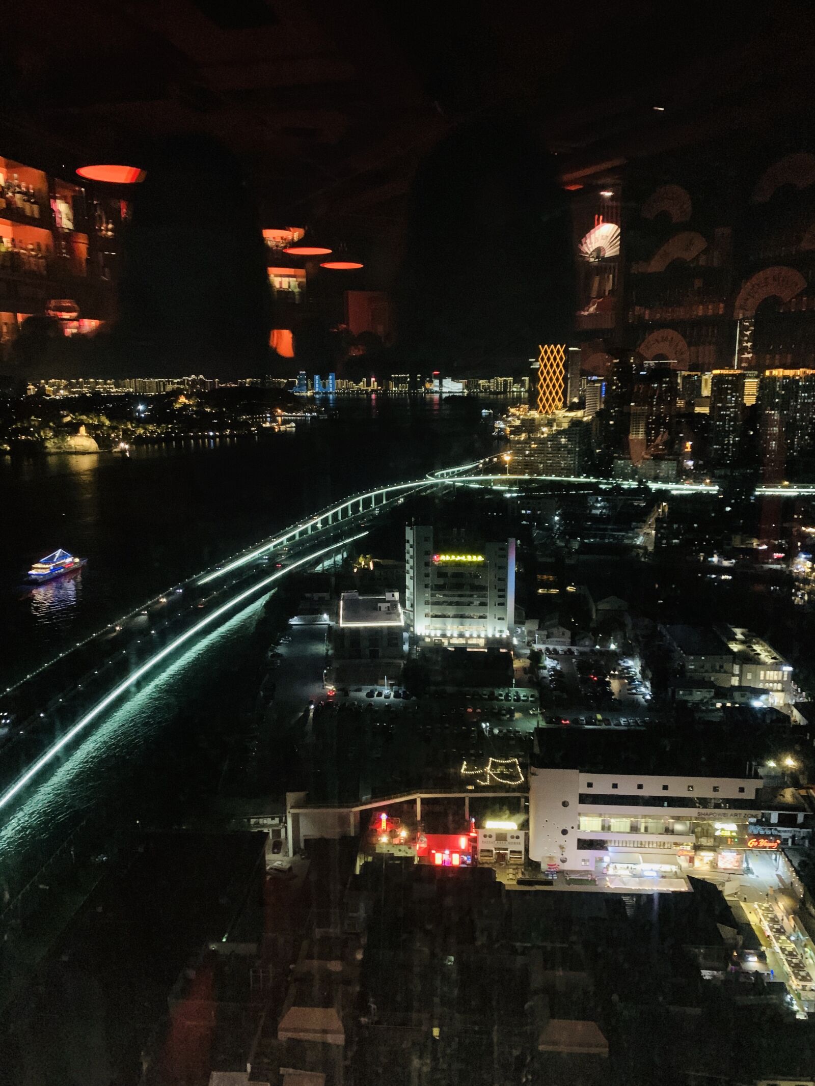 Apple iPhone XR sample photo. View, top, music photography