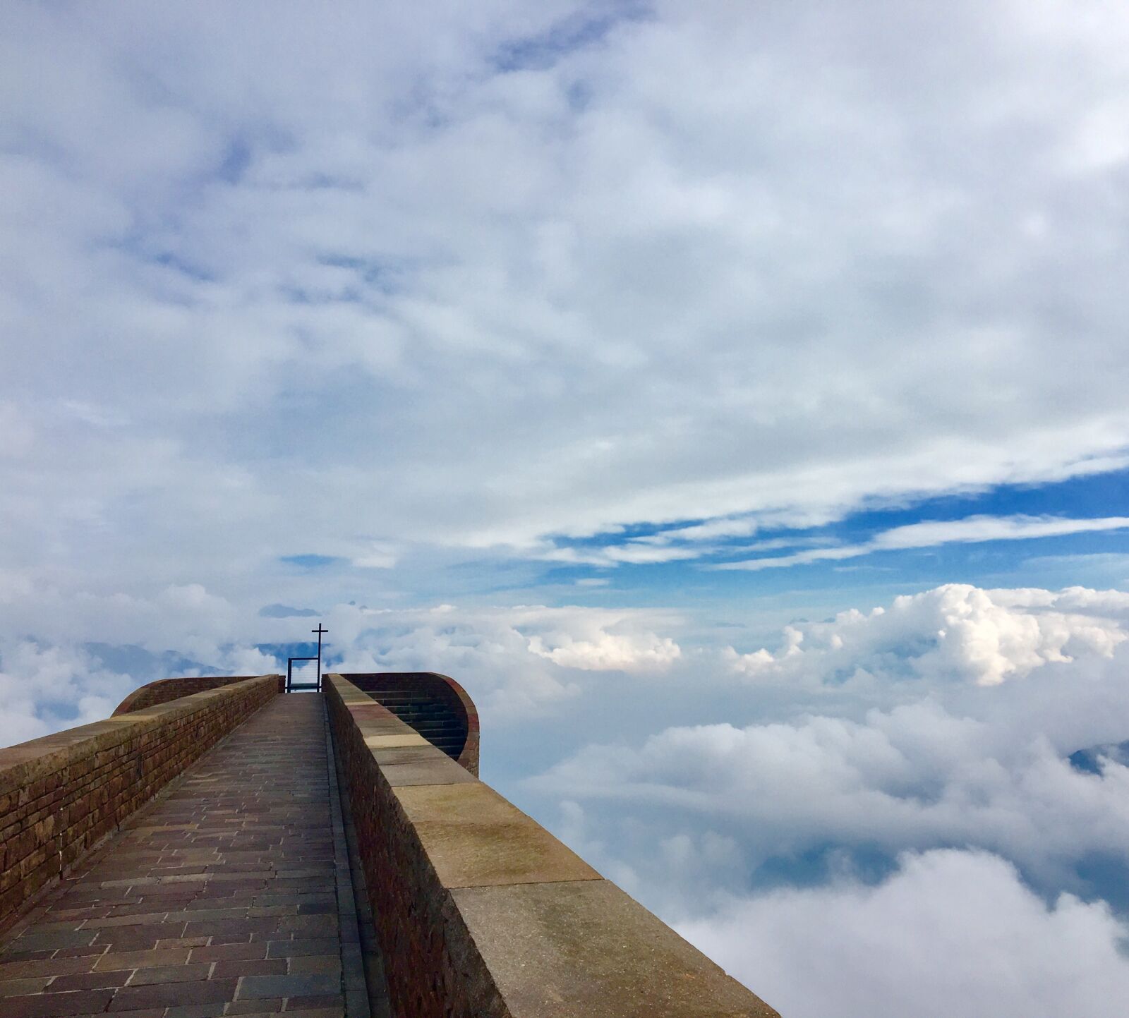 Apple iPhone 6s sample photo. Sky, earth, god photography