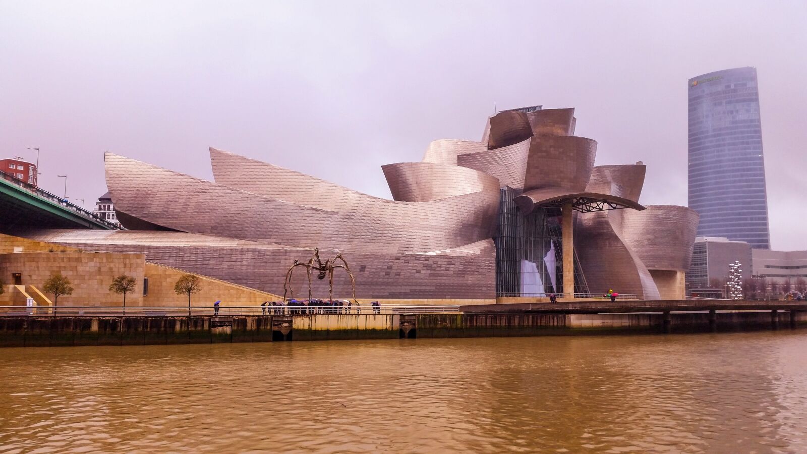 Samsung Galaxy S5 sample photo. Bilbao, guggenheim, architecture photography