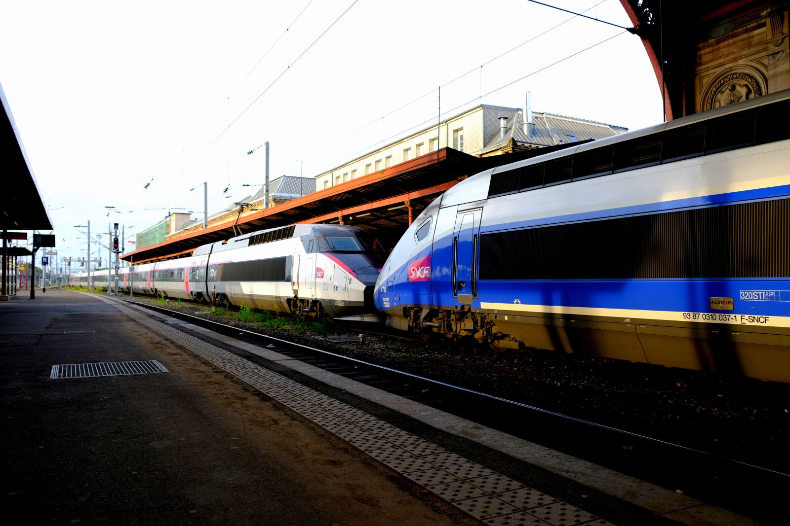 Fujifilm X-T20 sample photo. Tgv 1 and 2 photography