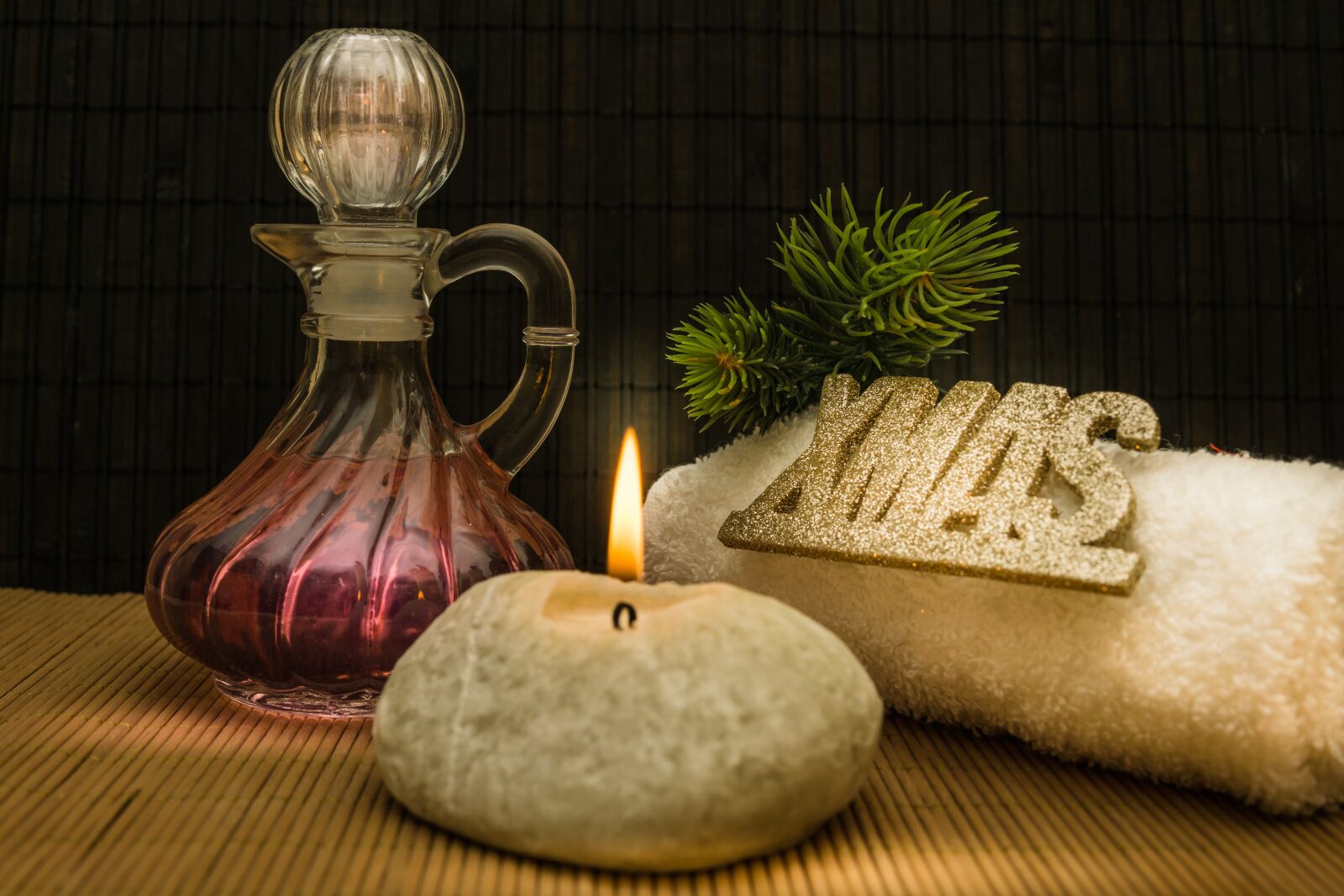 30mm F1.4 DC DN | Contemporary 016 sample photo. Wellness, xmas, decoration photography