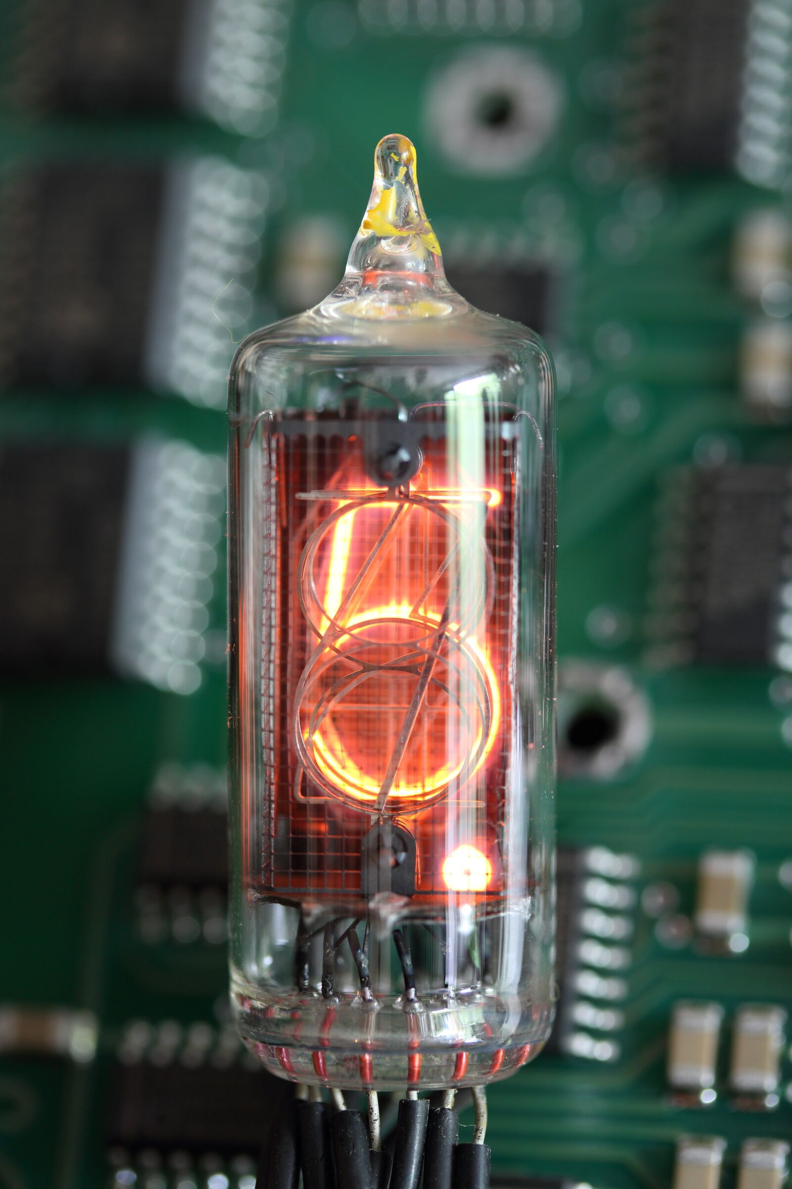 Canon EF-S 60mm F2.8 Macro USM sample photo. Nixie, tube, indicator photography