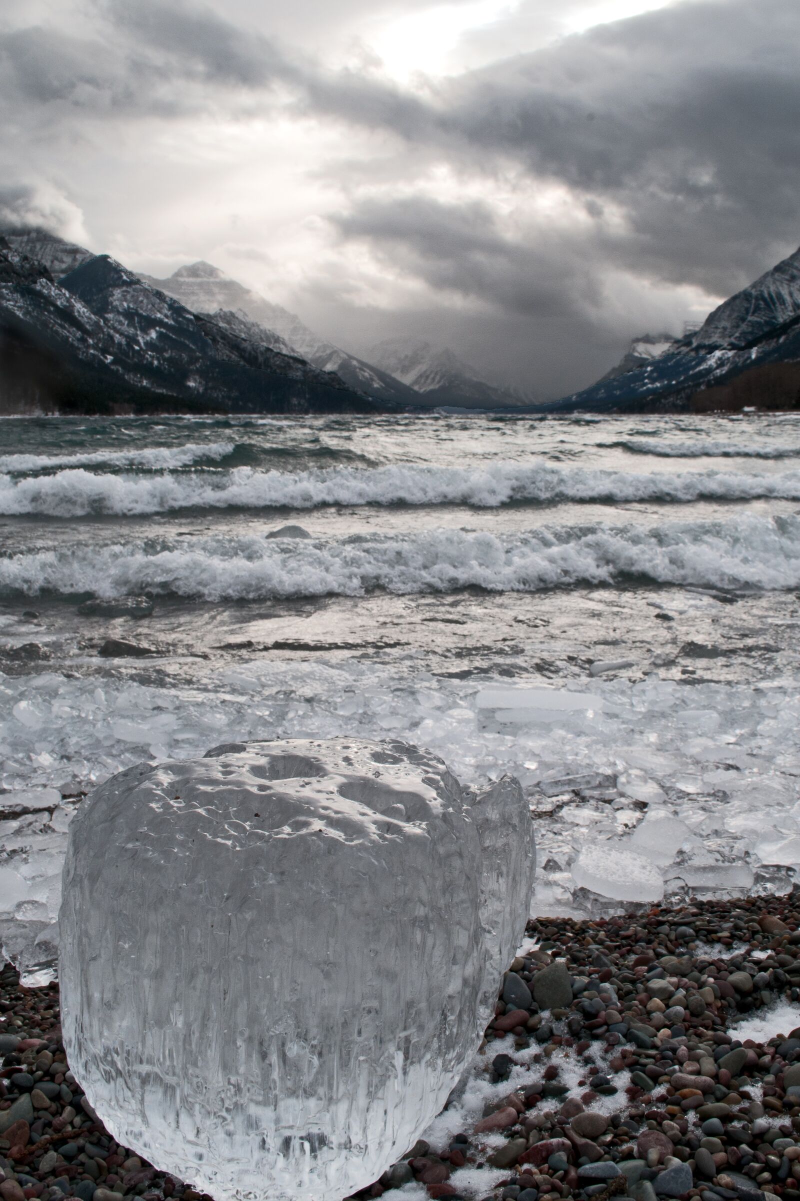 Nikon D300 sample photo. Lake, ice, waves photography