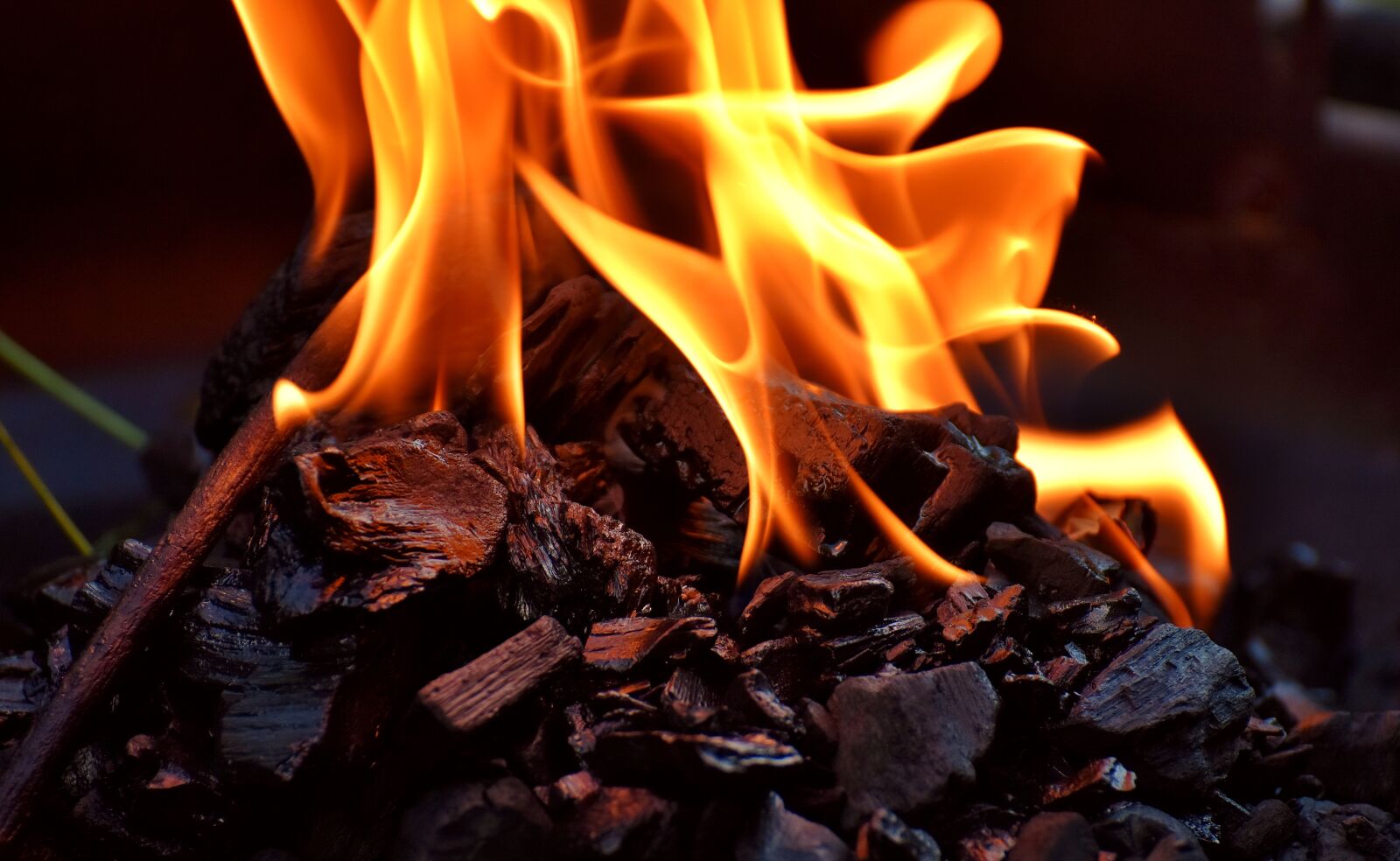 Nikon D7200 sample photo. Fire, flame, carbon photography