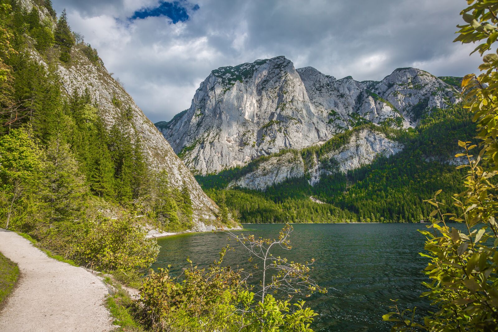 Canon EF 24-105mm F4L IS USM sample photo. Altaussee, trissel wall, alpine photography