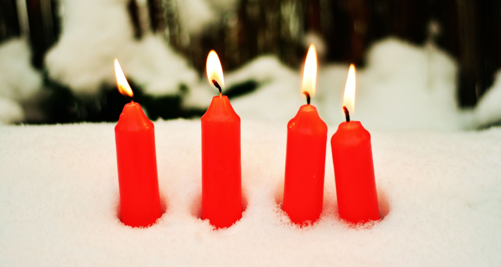 Nikon D5200 sample photo. Candles, red candles, 4 candles photography