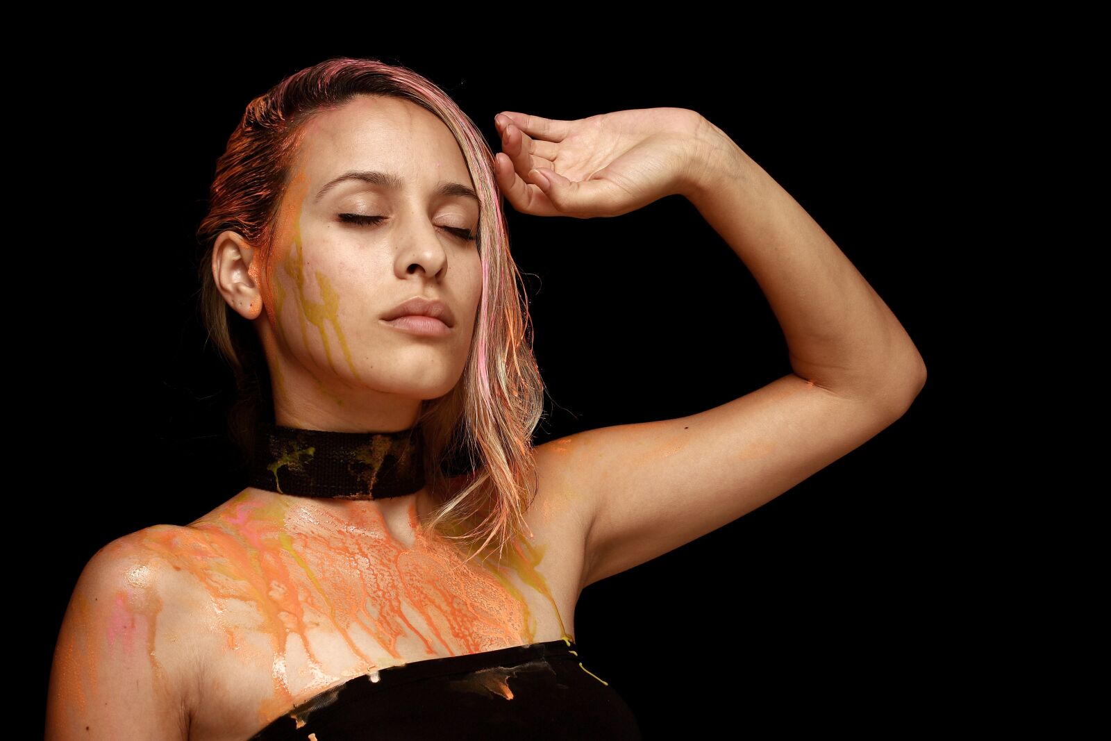 Canon EOS 40D sample photo. Model, paint, orange photography