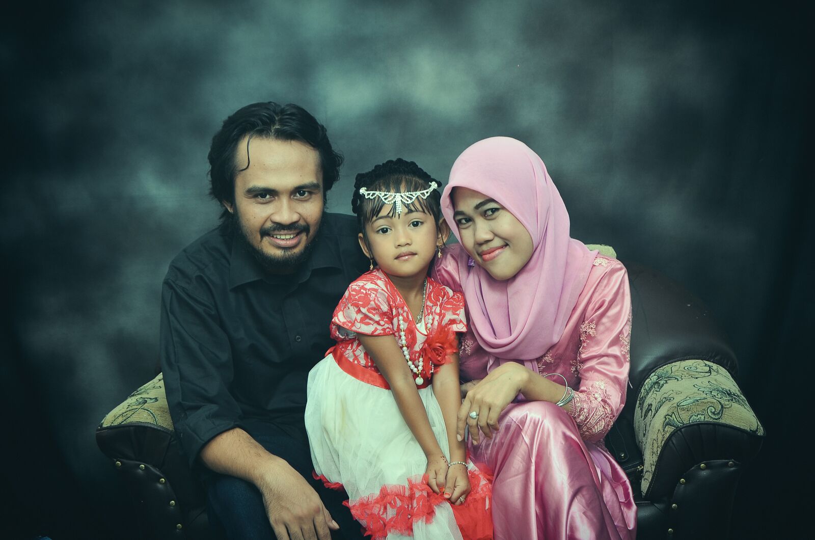 Nikon D7000 sample photo. Family, indonesian, indonesian women photography