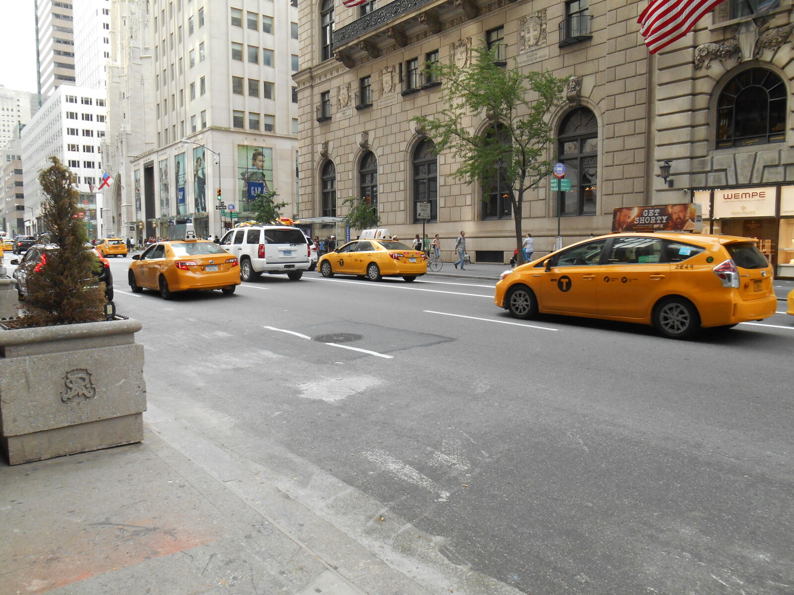 Nikon Coolpix S3500 sample photo. New, york, city, wallpaper photography