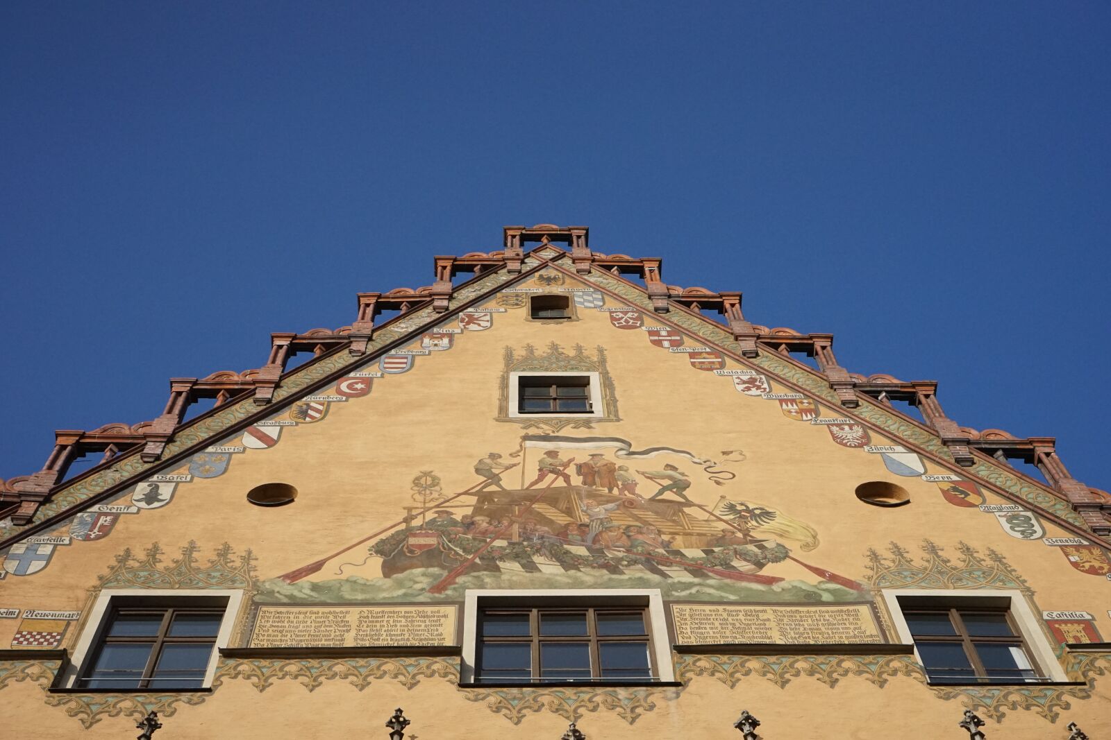 Sony a7 sample photo. Town hall ulm, facade photography