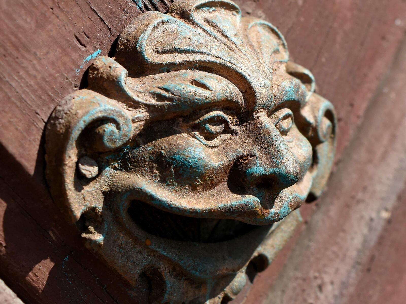 Nikon D5500 sample photo. Cast iron, art, ancient photography