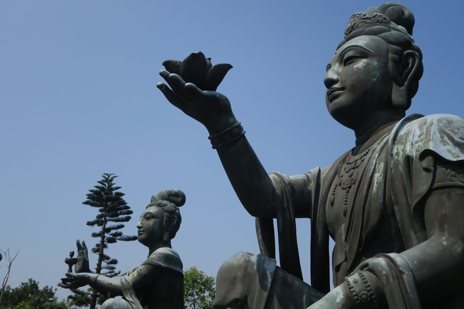 Canon PowerShot G5 X sample photo. Statue, sculpture, travel photography