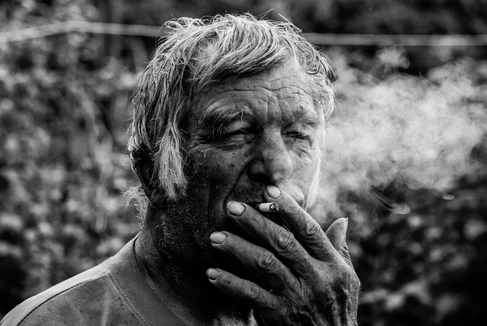 Nikon D60 sample photo. Man, cigarette, smoking photography