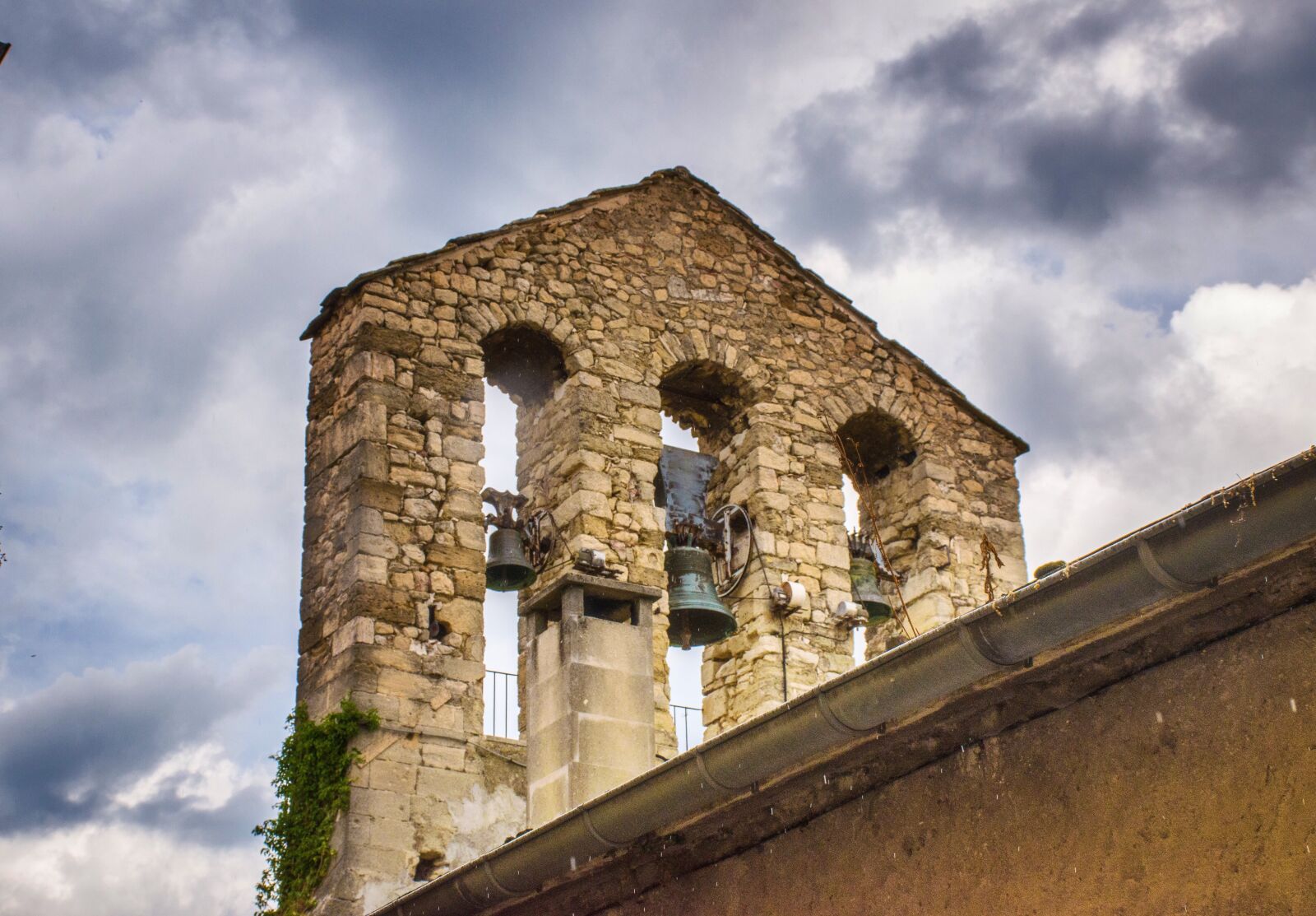Nikon D5600 sample photo. Bell tower, gable, eglise photography