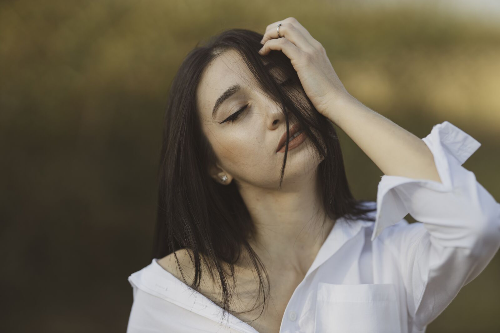 Canon RF 85mm F1.2L USM sample photo. Model, portrait, woman photography