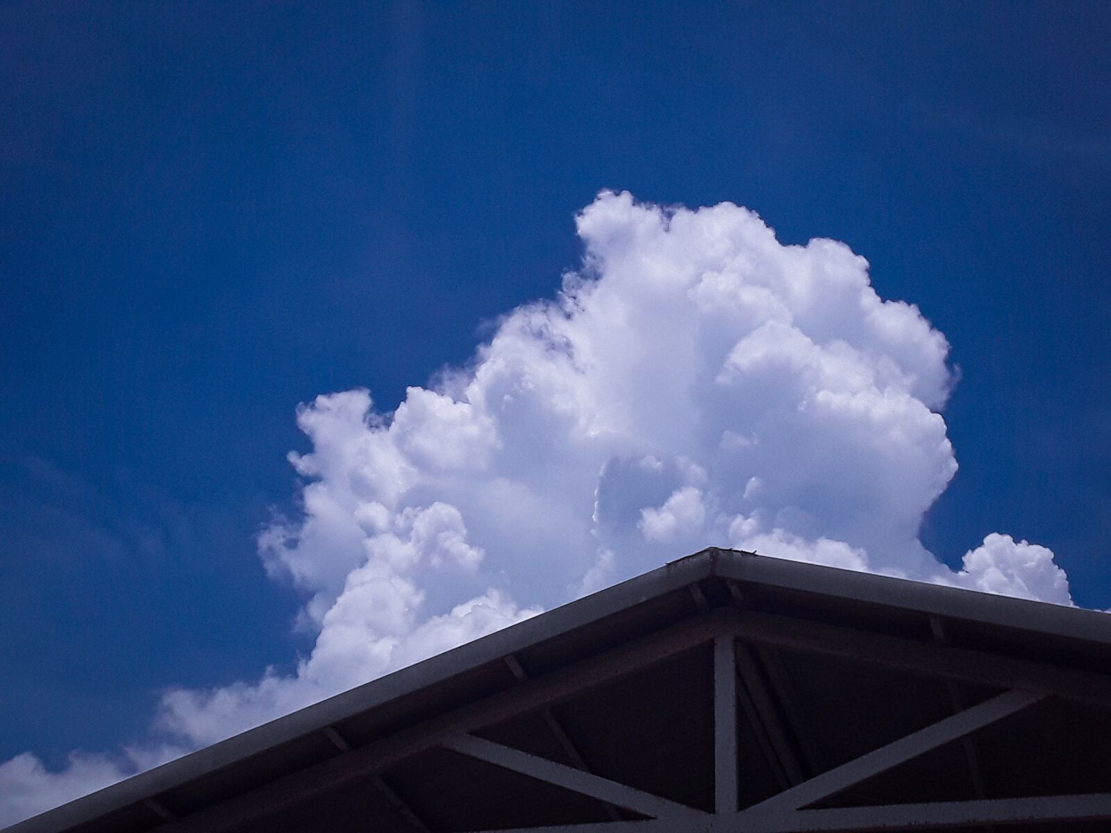 Samsung Galaxy J2 Core sample photo. Cloud, sky, blue photography