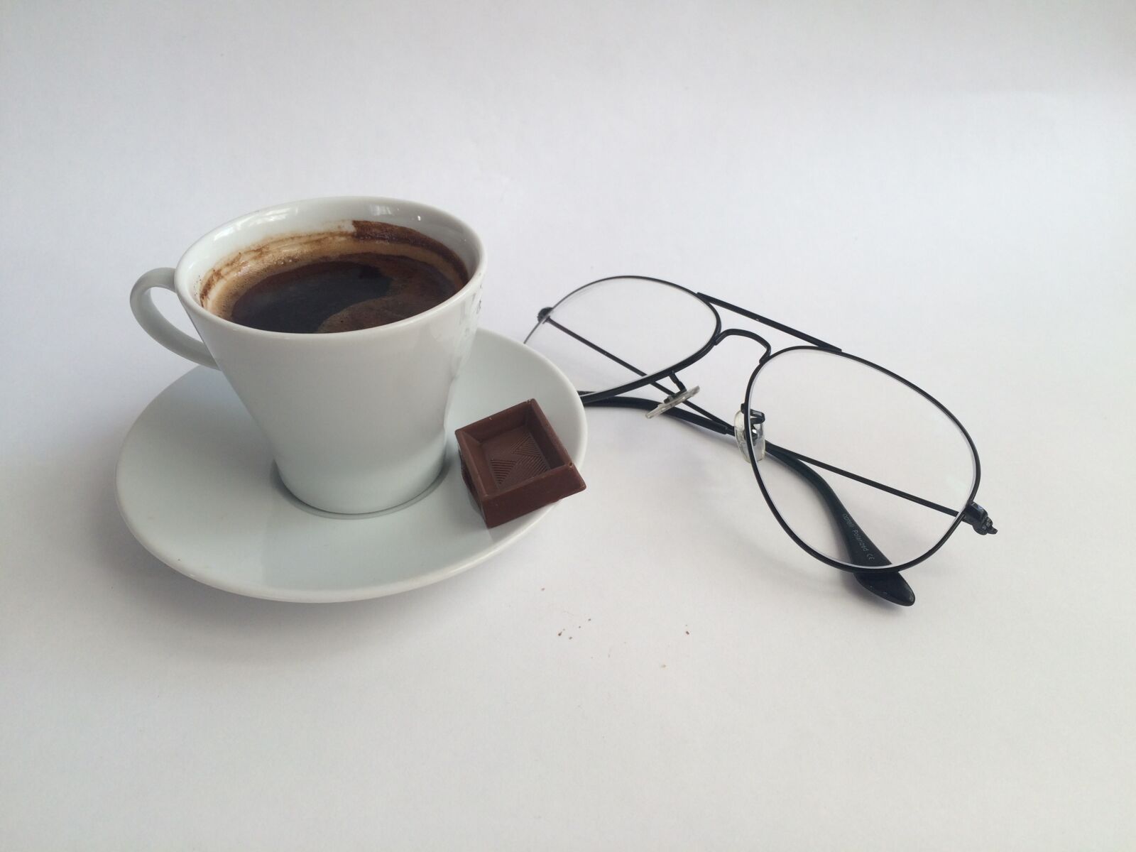 iPhone 5s back camera 4.15mm f/2.2 sample photo. Coffee, beverage, cup photography