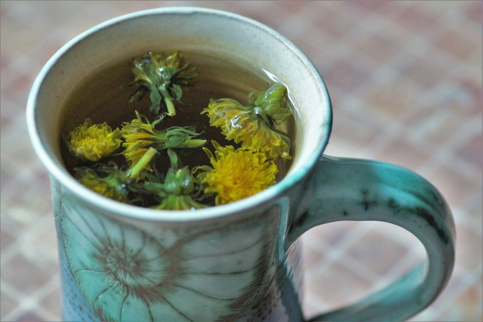 Sony SLT-A58 sample photo. Tea, dandelion, spring photography