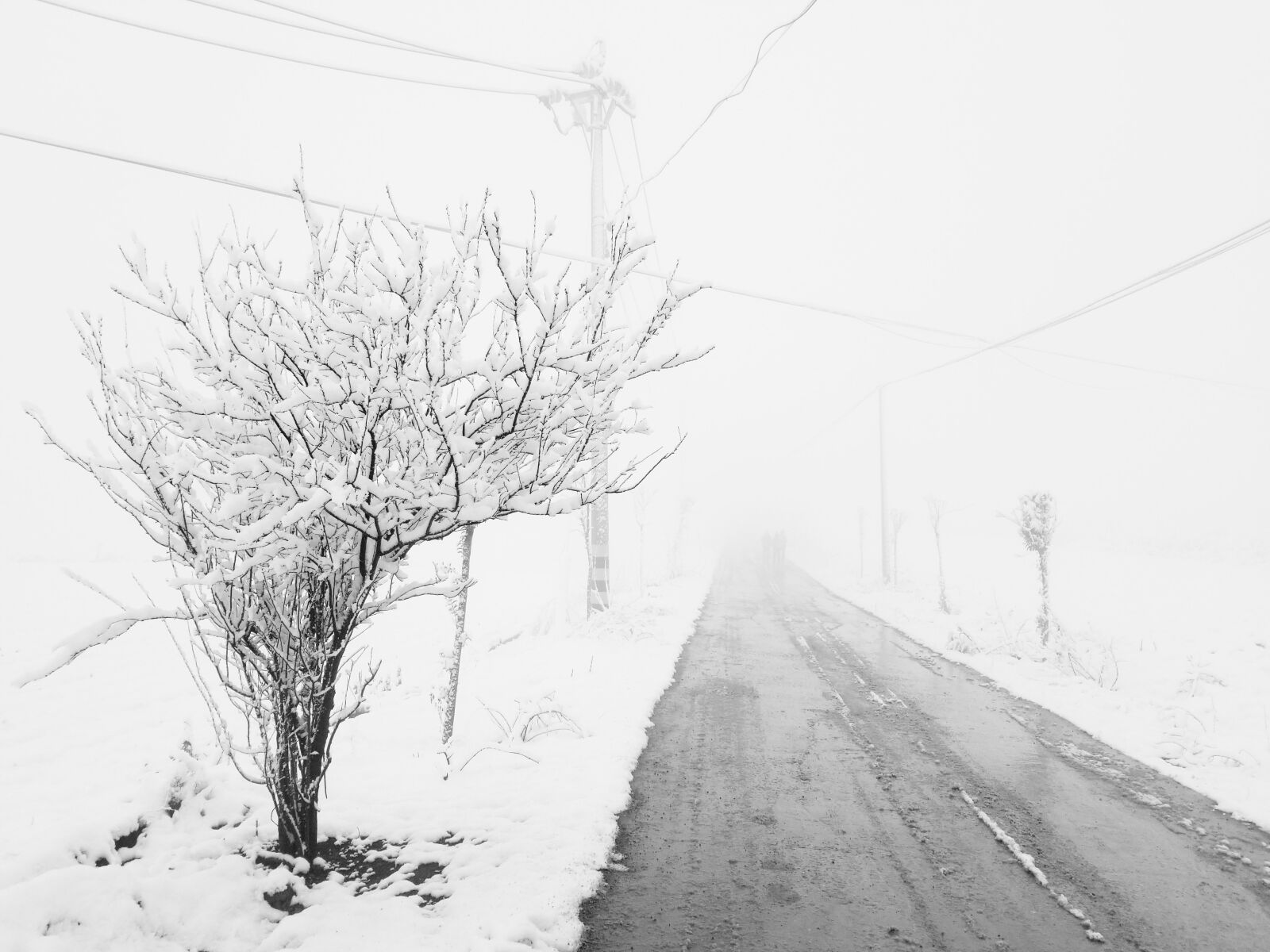 Samsung Galaxy S8 sample photo. Snow, in rural areas photography