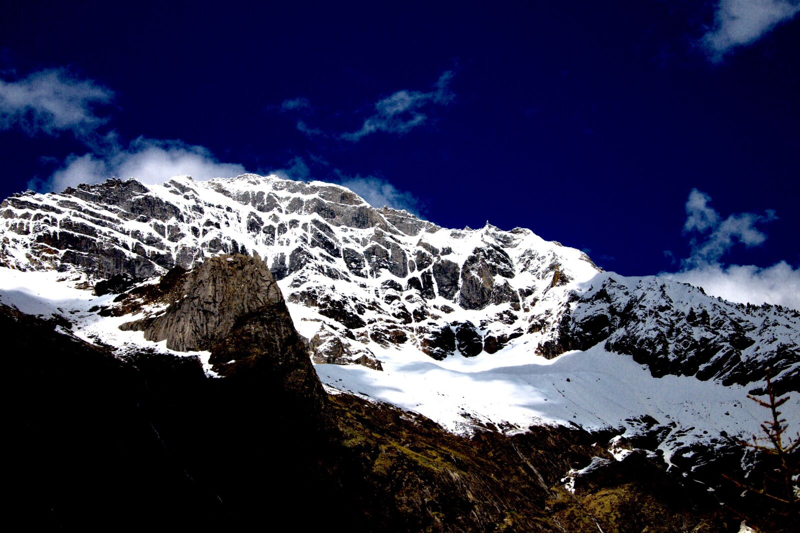Nikon D80 sample photo. Mt, siguniangshan, snow mountain photography