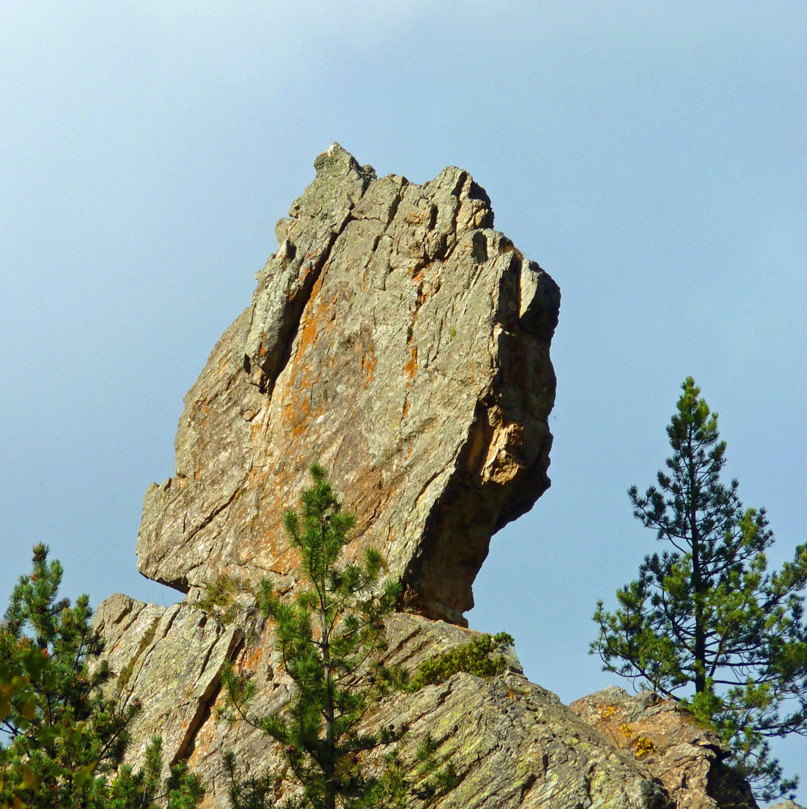 Panasonic Lumix DMC-FZ35 (Lumix DMC-FZ38) sample photo. Rock, art, mountain photography