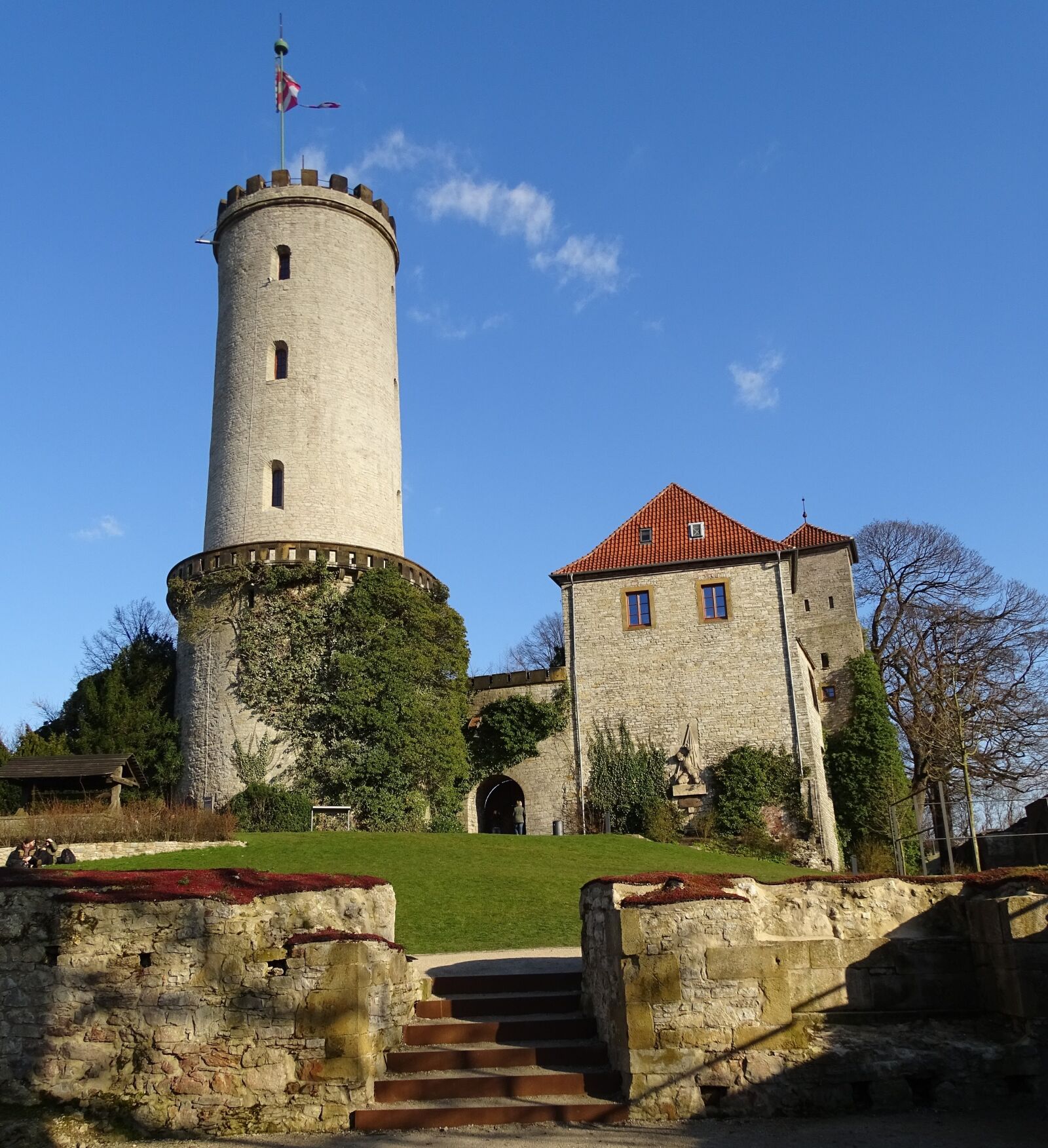 Sony Cyber-shot DSC-HX400V sample photo. Sparrenburg, germany, bielefeld photography