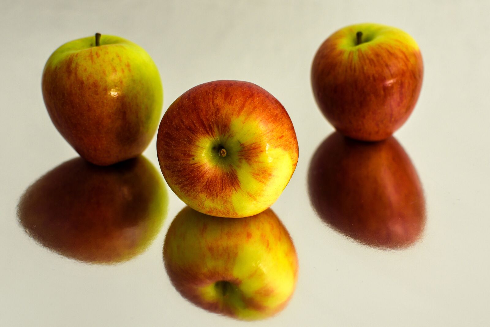 Nikon D7200 sample photo. Apple, fruit, food photography