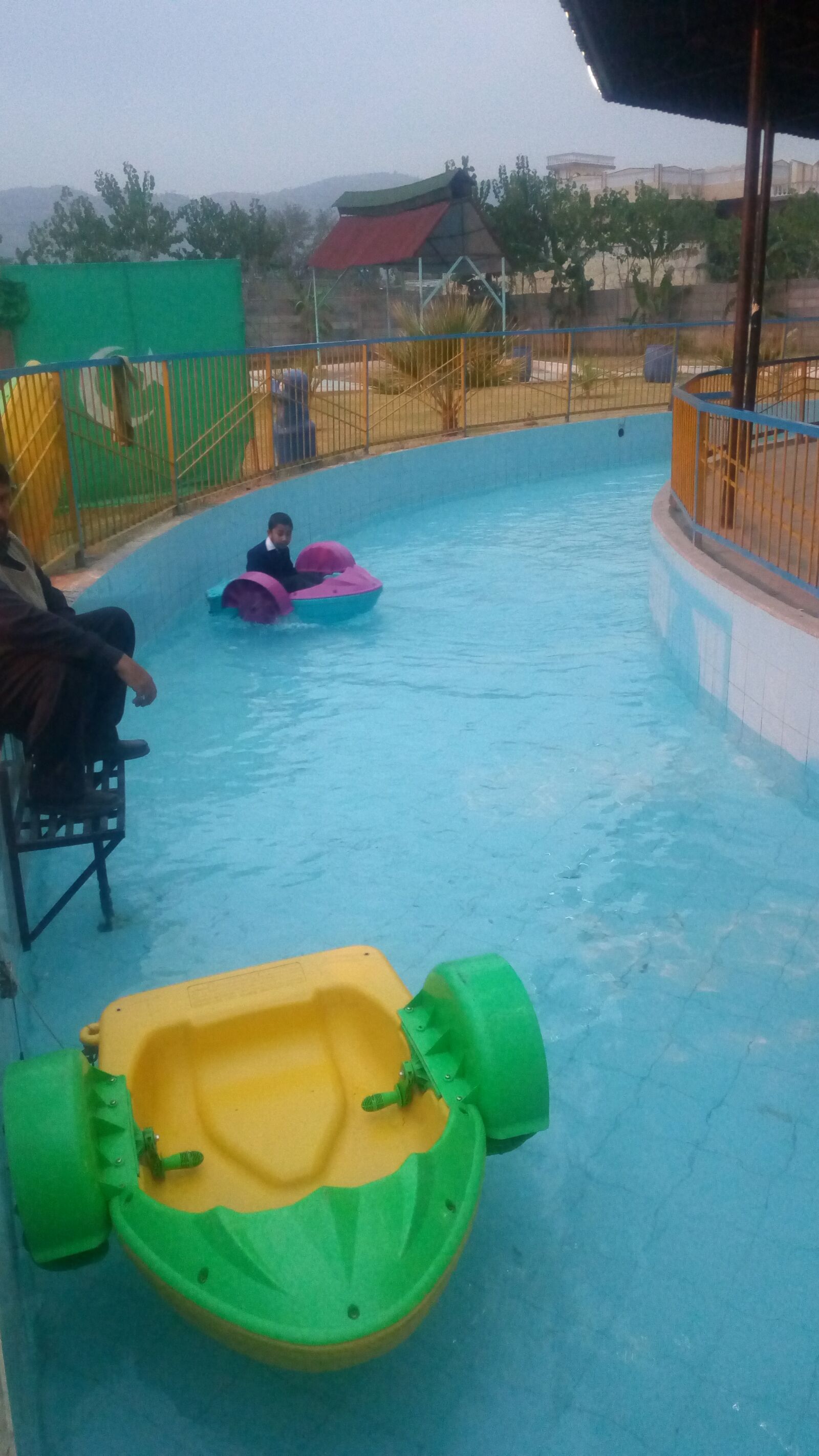 Infinix NOTE 2 LTE sample photo. Kids in water, water photography