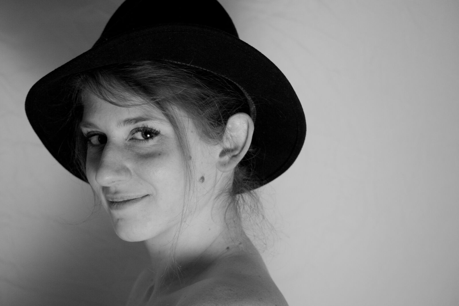 Nikon D7100 sample photo. Woman, young, face photography