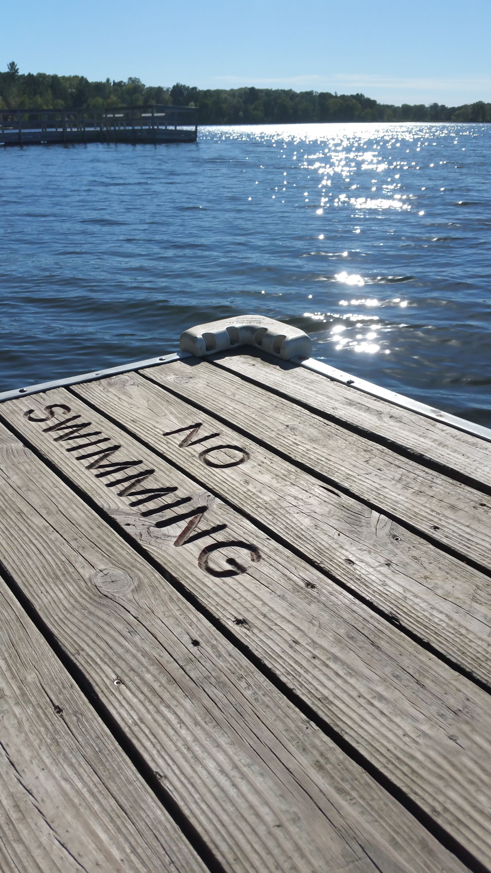 Samsung Galaxy Note4 sample photo. Lake, dock, autumn photography