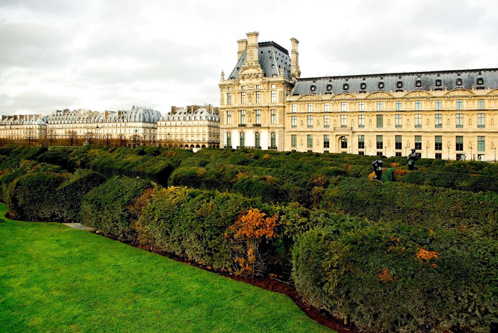 Pentax K10D sample photo. Louvres, museum, paris photography