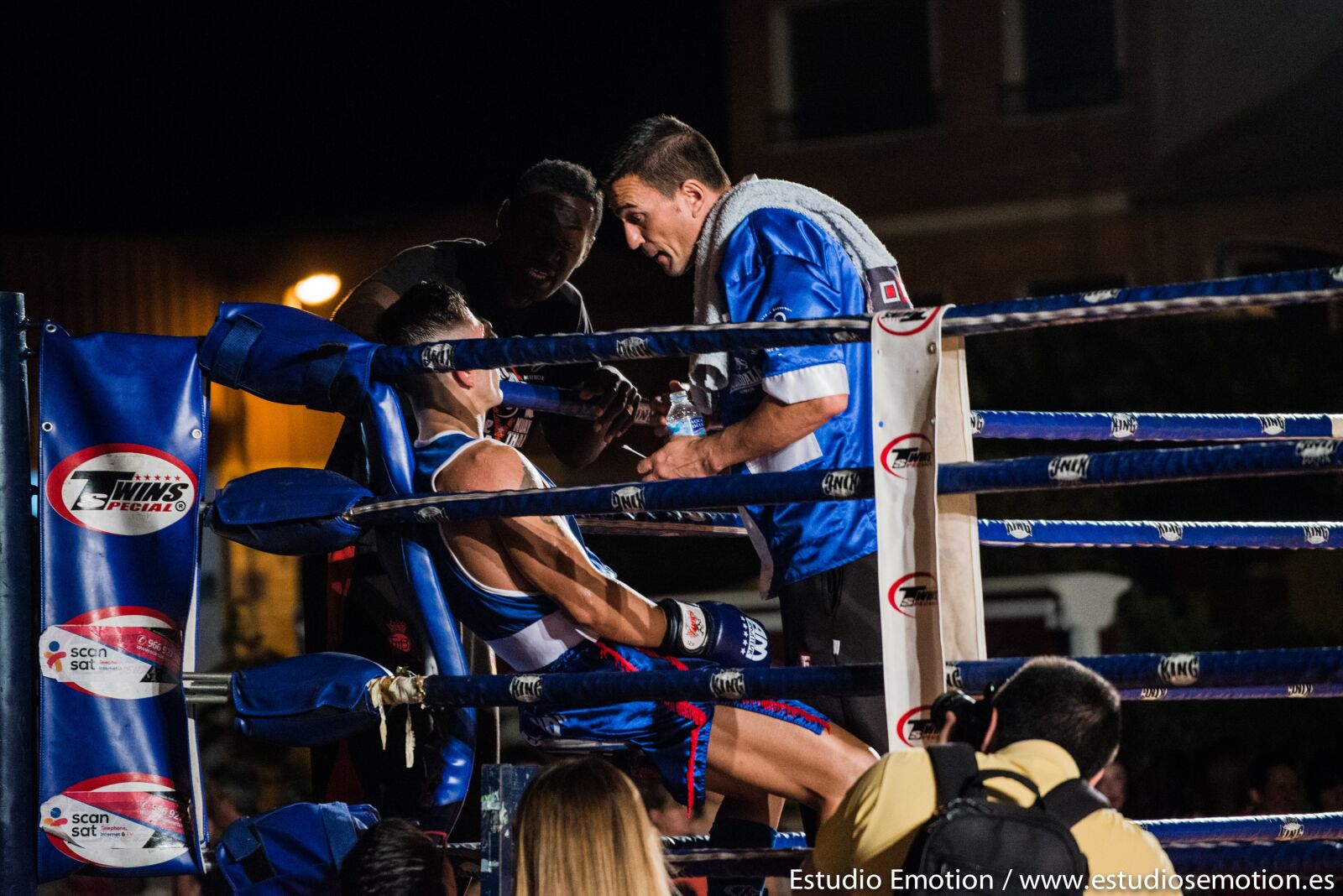 Nikon D800 sample photo. Boxing, sport, boxer photography