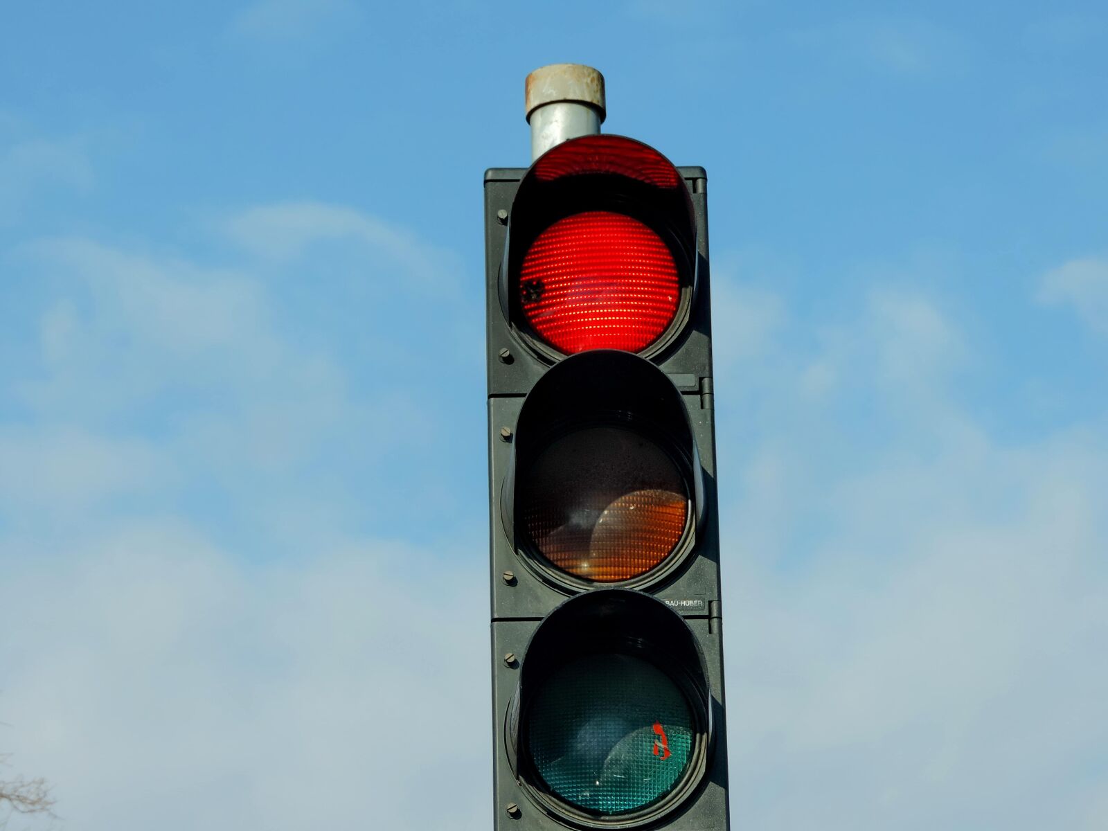 Nikon Coolpix P520 sample photo. Light, red, semaphore, intersection photography