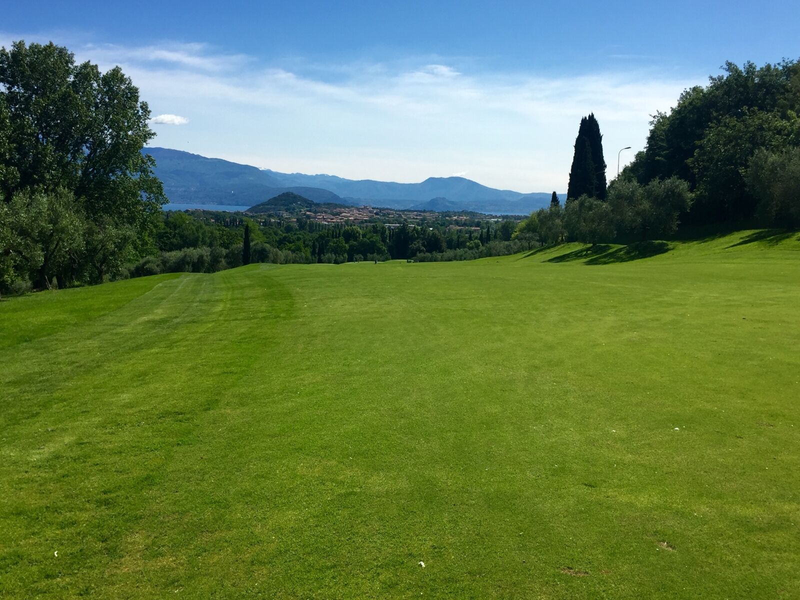 Apple iPhone 6 sample photo. Lago di garda, golf photography