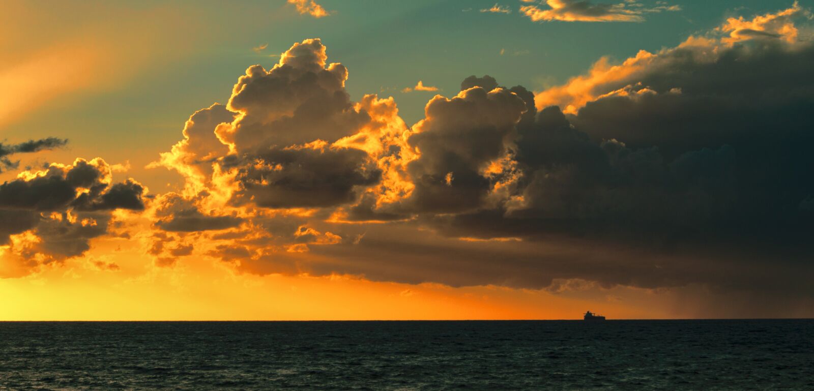 Nikon D5100 sample photo. Seascape, sunset, ocean photography