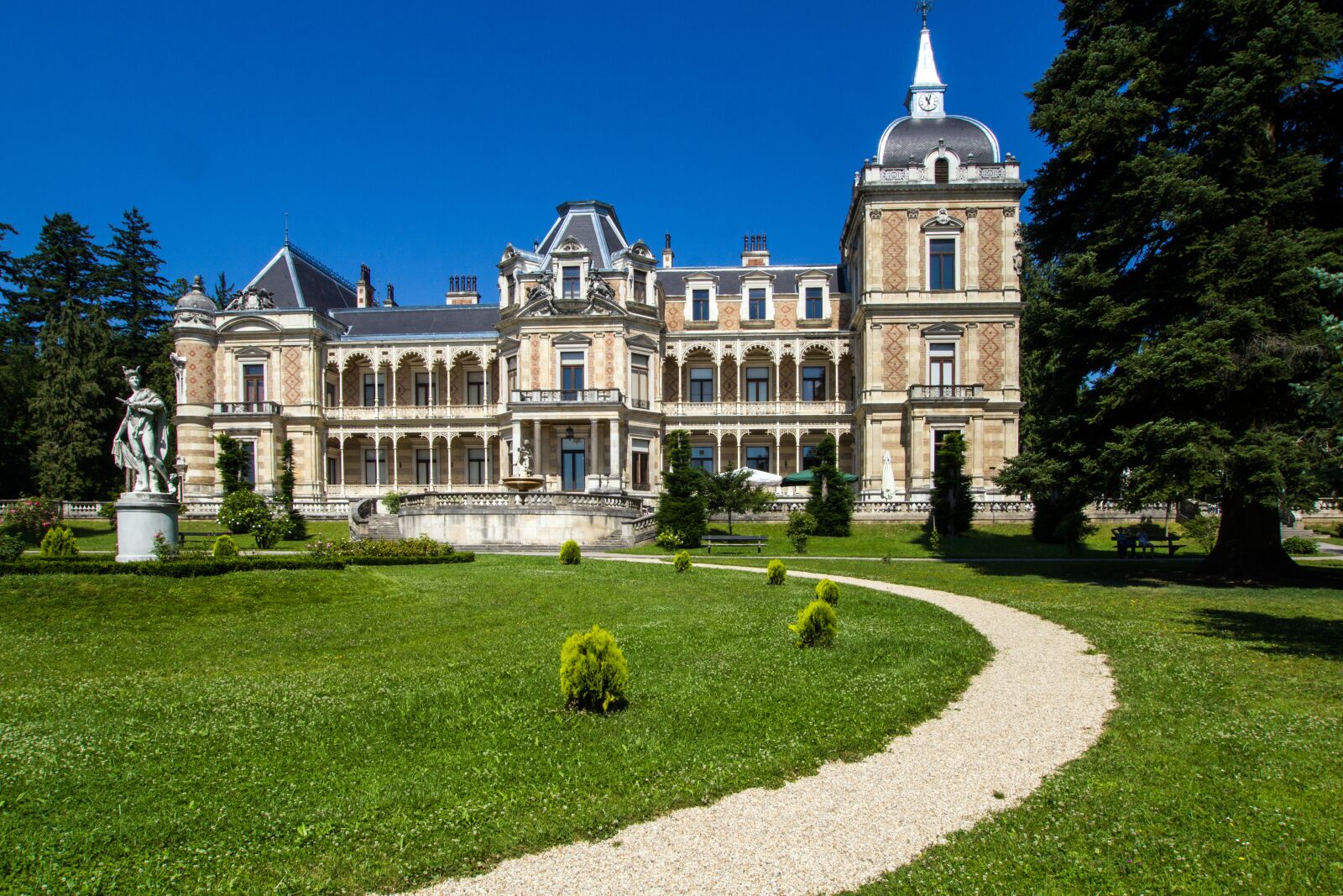 Canon EOS 600D (Rebel EOS T3i / EOS Kiss X5) sample photo. Vienna, hermes villa, castle photography