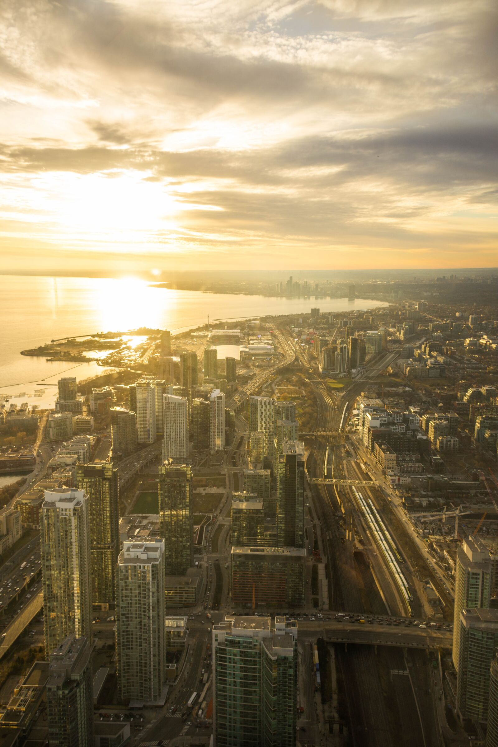 Nikon D7200 sample photo. Canada day, toronto, architecture photography