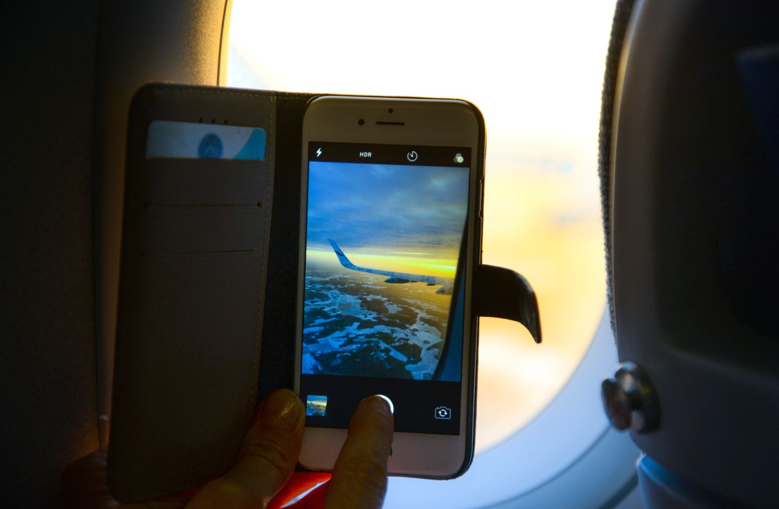 Nikon D610 sample photo. Technology, plane, phone photography