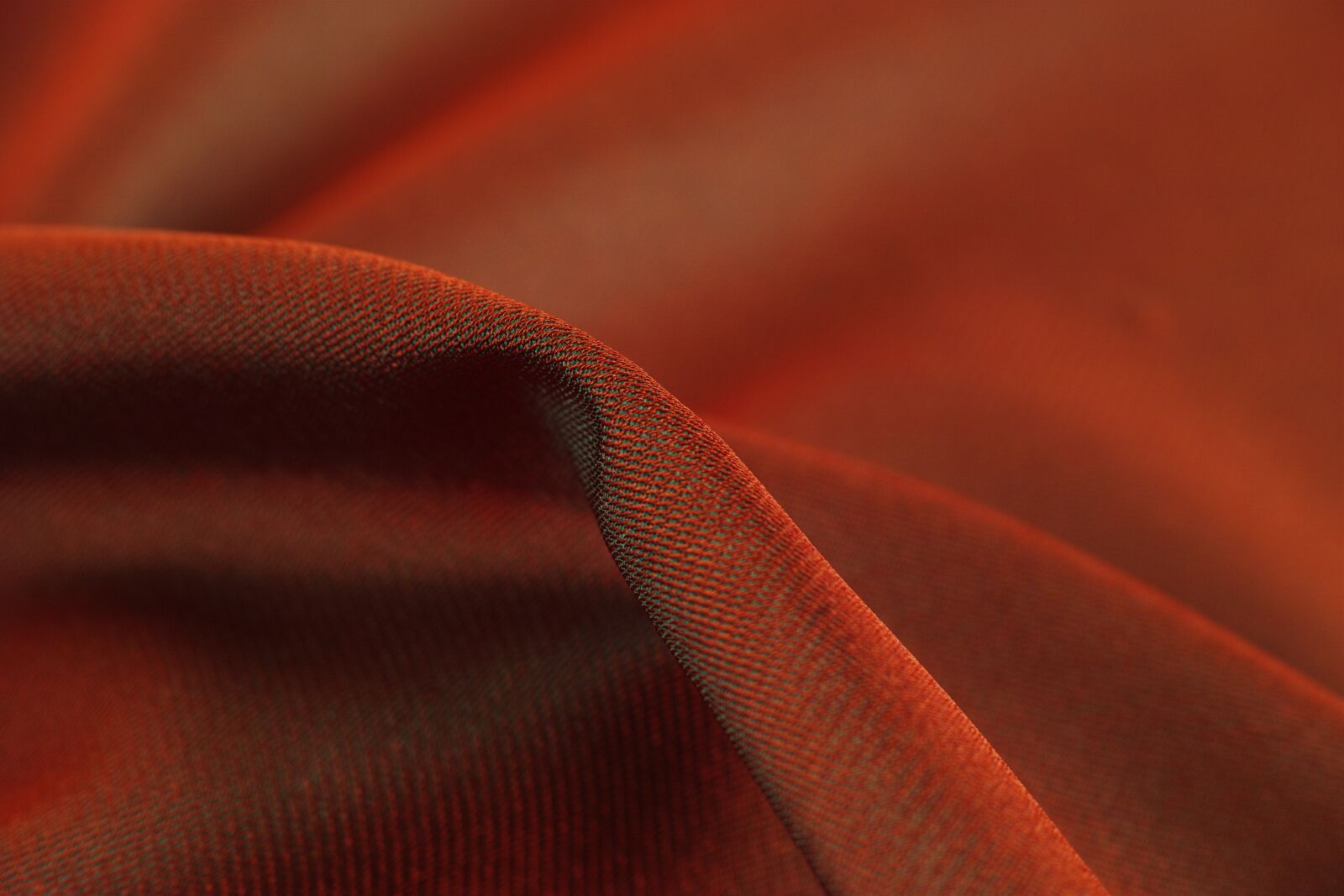 Sigma dp3 Quattro sample photo. Red, fabric, textile photography