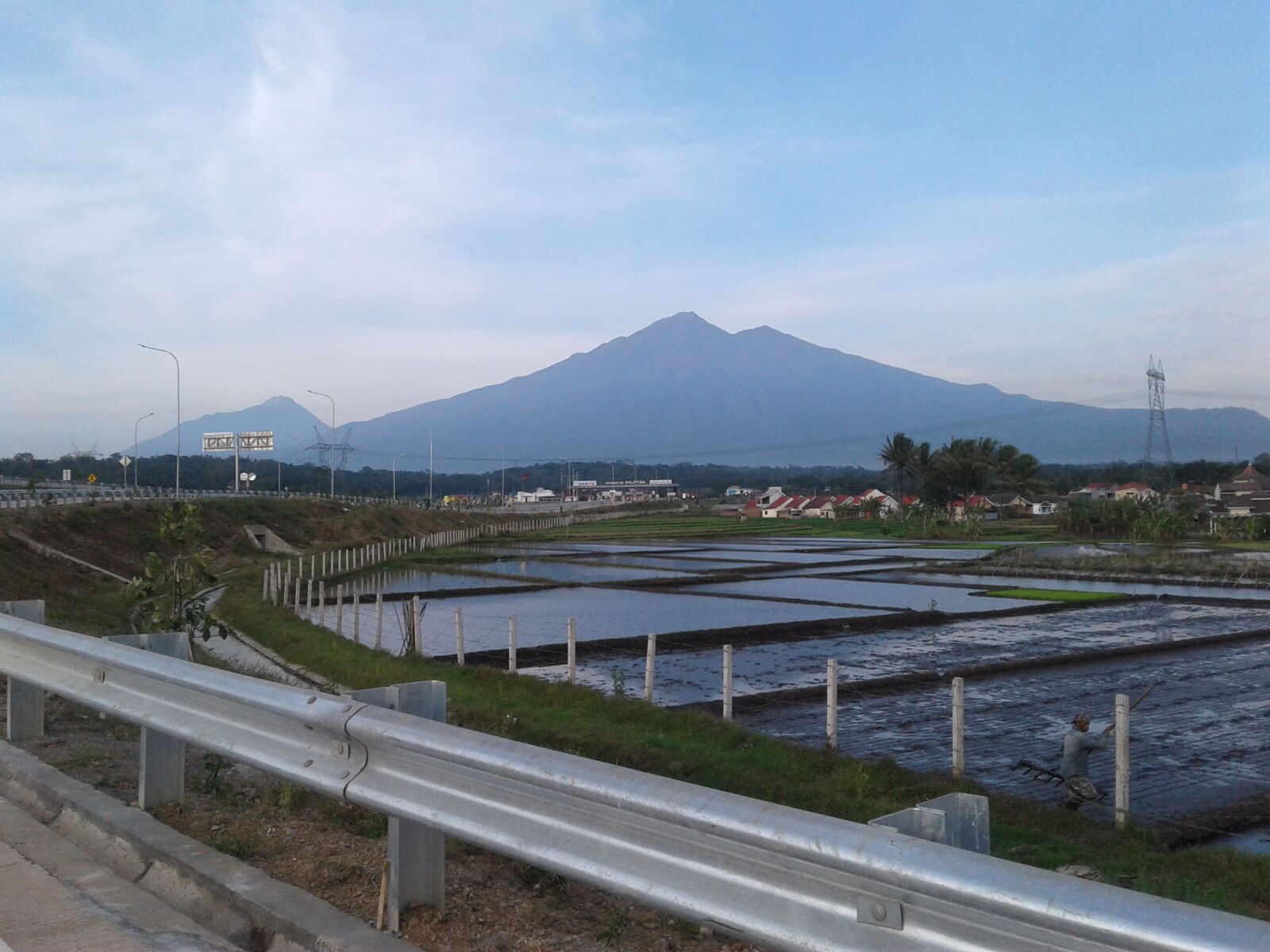 Samsung Galaxy J1(2016) sample photo