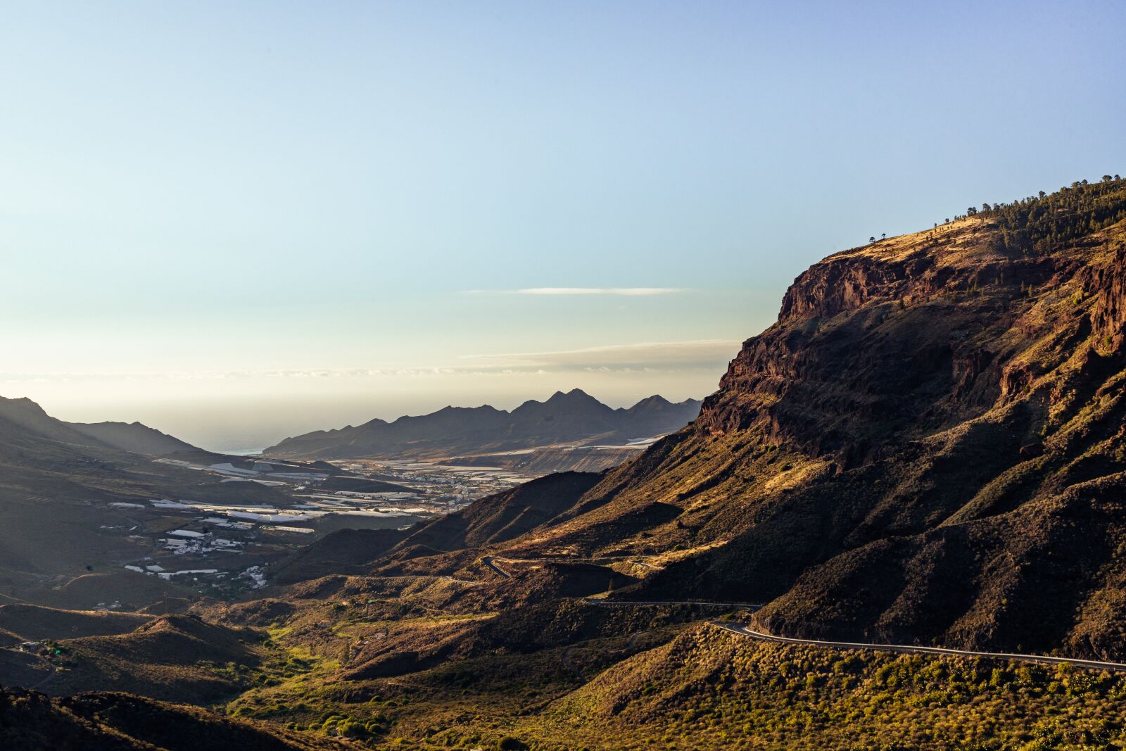Sony a7 II + Sony Vario Tessar T* FE 24-70mm F4 ZA OSS sample photo. Gran canaria, canary, island photography