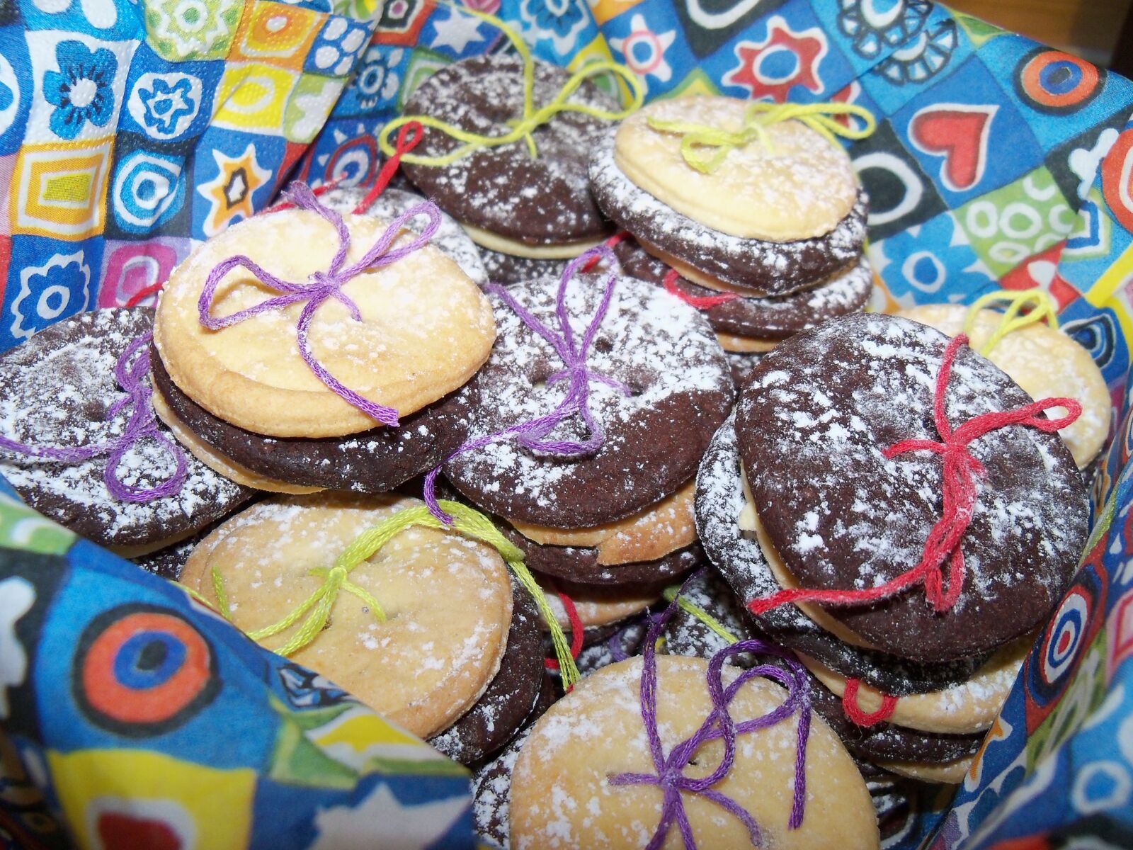 Kodak EasyShare Z915 sample photo. Cookies, christmas, birthday photography
