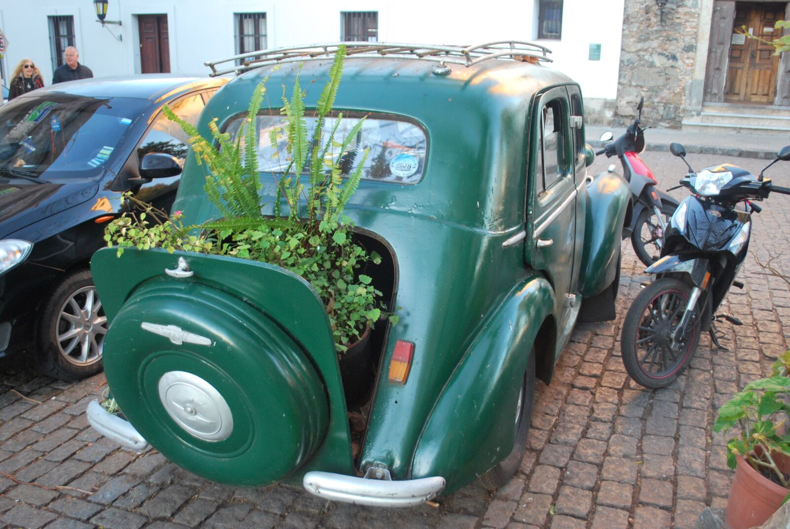Nikon D60 sample photo. Colonia del sacramento, old photography